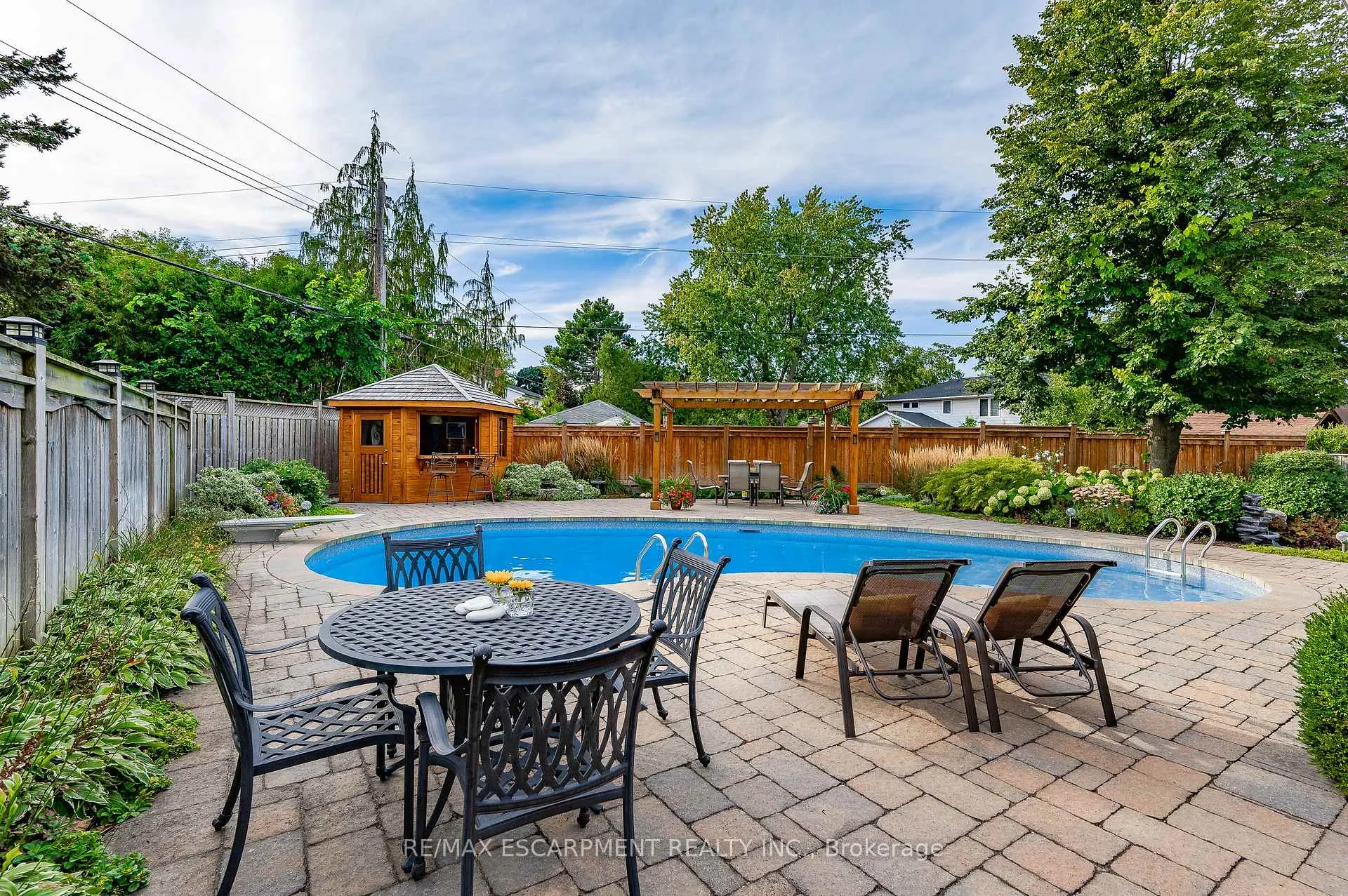 Photo 30 of 248 Applevale Court, Burlington, Shoreacres — HOMEH