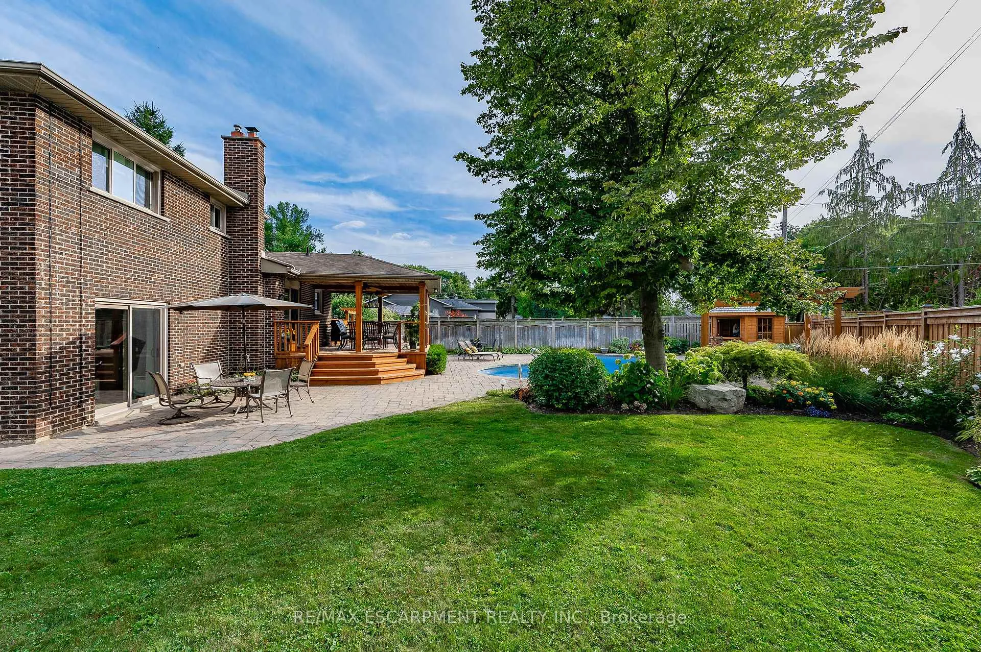 Photo 32 of 248 Applevale Court, Burlington, Shoreacres — HOMEH