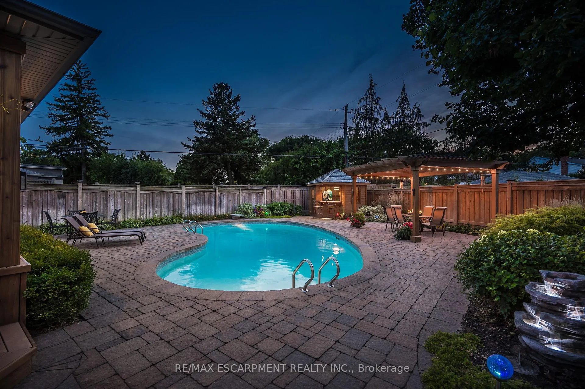 Photo 41 of 248 Applevale Court, Burlington, Shoreacres — HOMEH