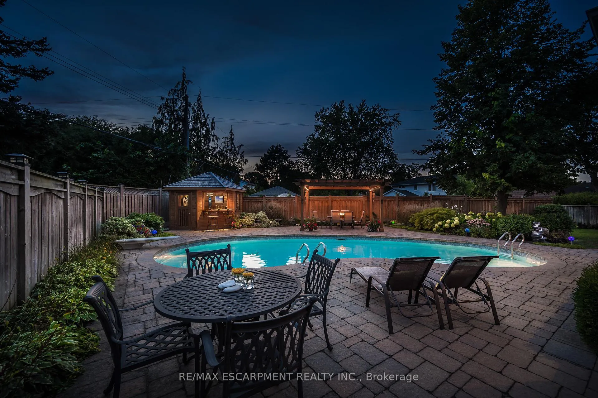 Photo 44 of 248 Applevale Court, Burlington, Shoreacres — HOMEH