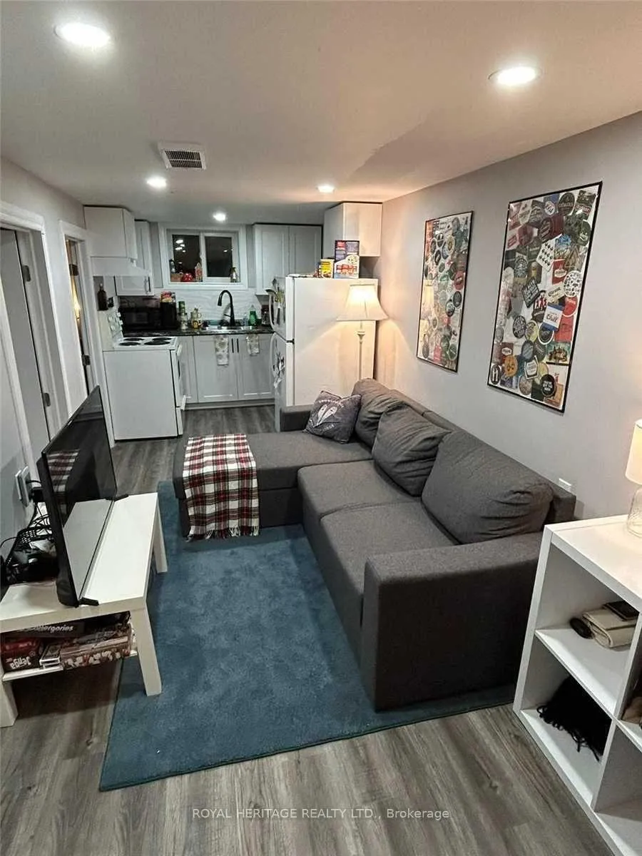 Photo 24 of 1165 Elm Avenue, Windsor — HOMEH