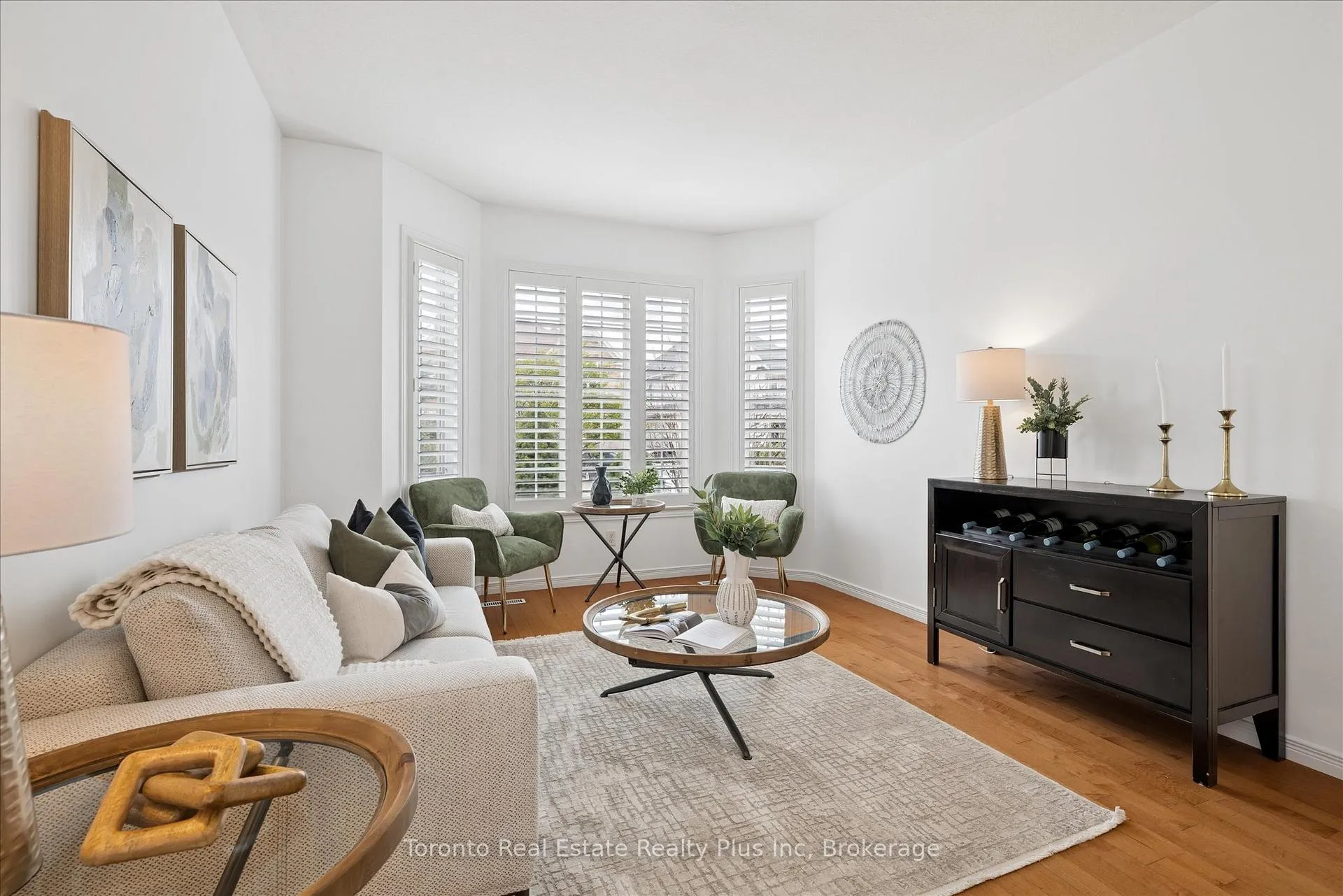 Photo 7 of 14 Mossgrove Drive, Kitchener — HOMEH