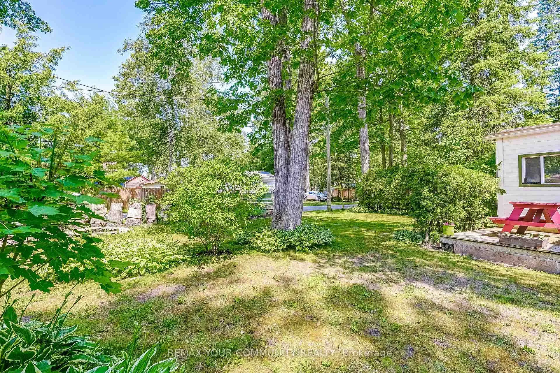 Photo 11 of 45 30TH Street, Wasaga Beach — HOMEH