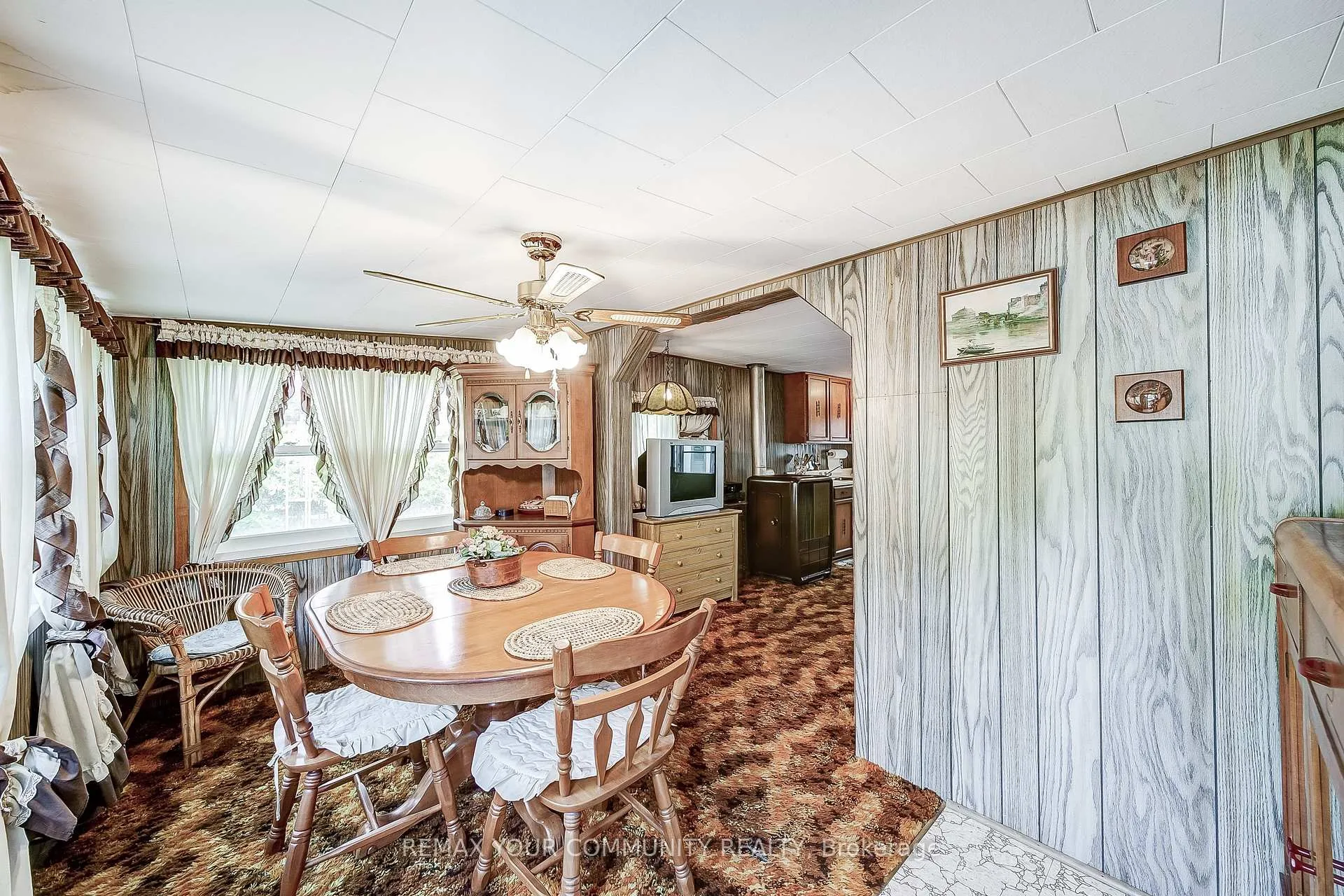 Photo 14 of 45 30TH Street, Wasaga Beach — HOMEH