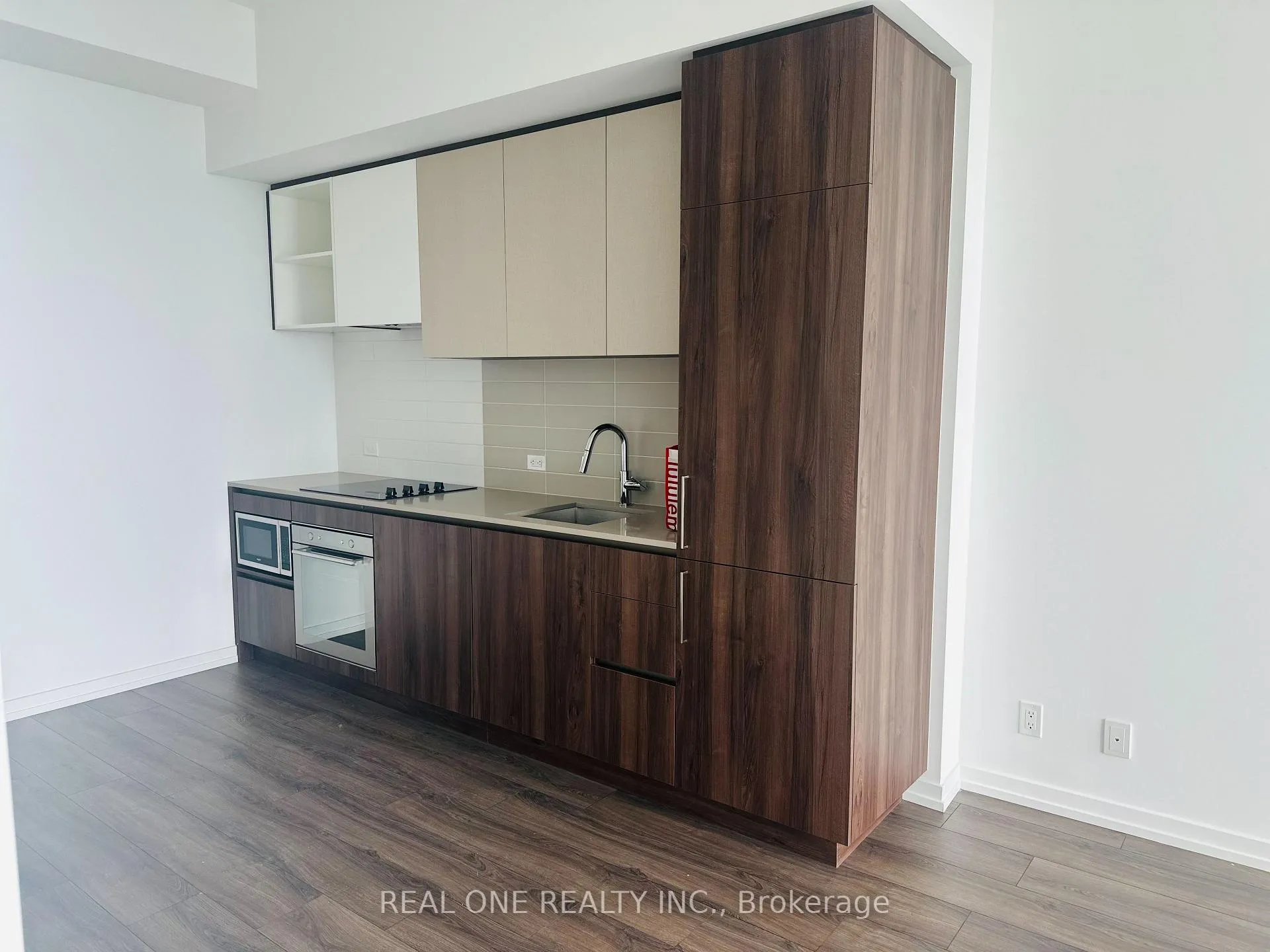 Photo 5 of Unit 4001, 7890 Jane Street, Vaughan, Vaughan Corporate Centre — HOMEH