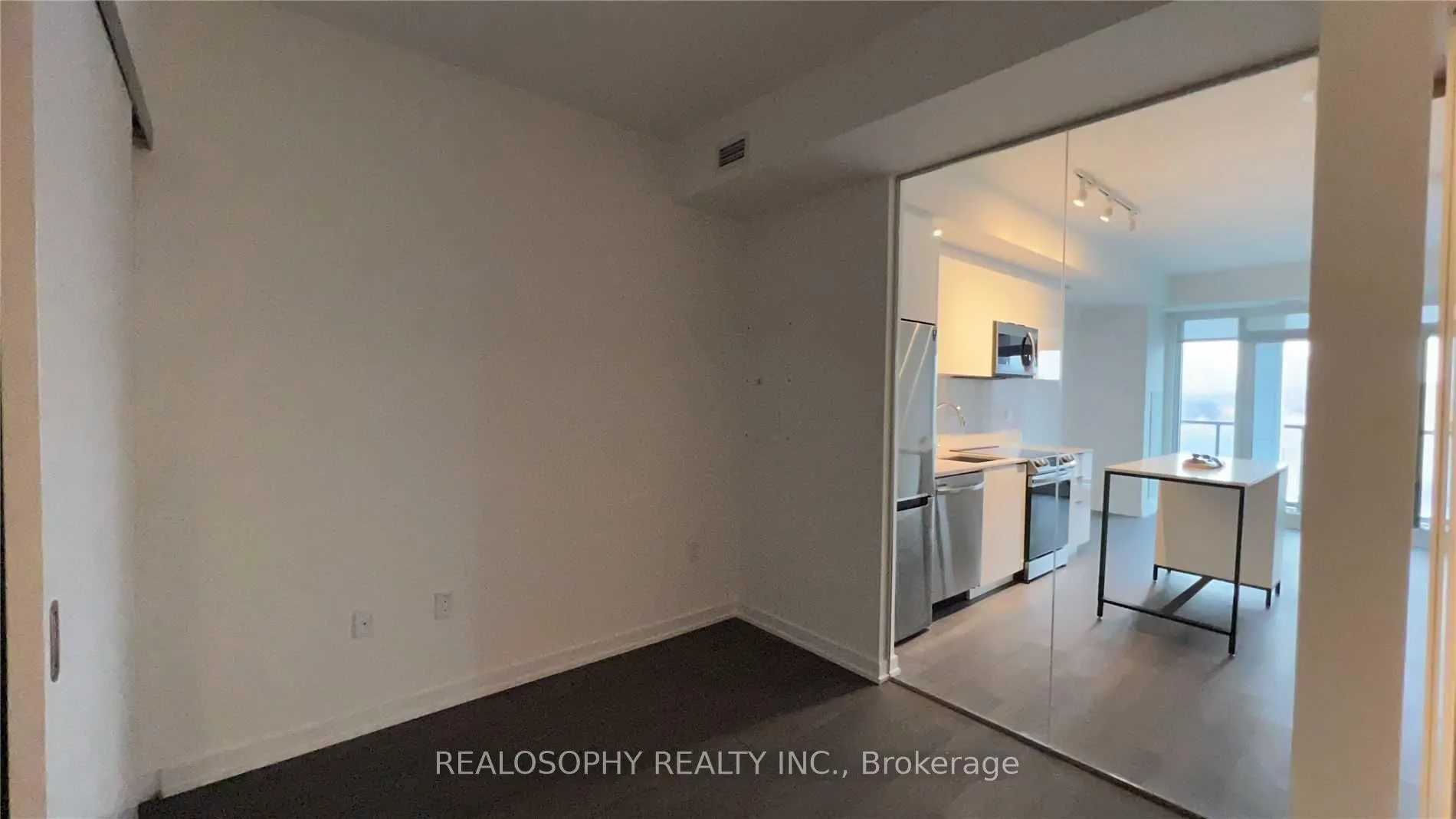 Photo 4 of Unit 825, 50 Power Street, Toronto, Moss Park — HOMEH