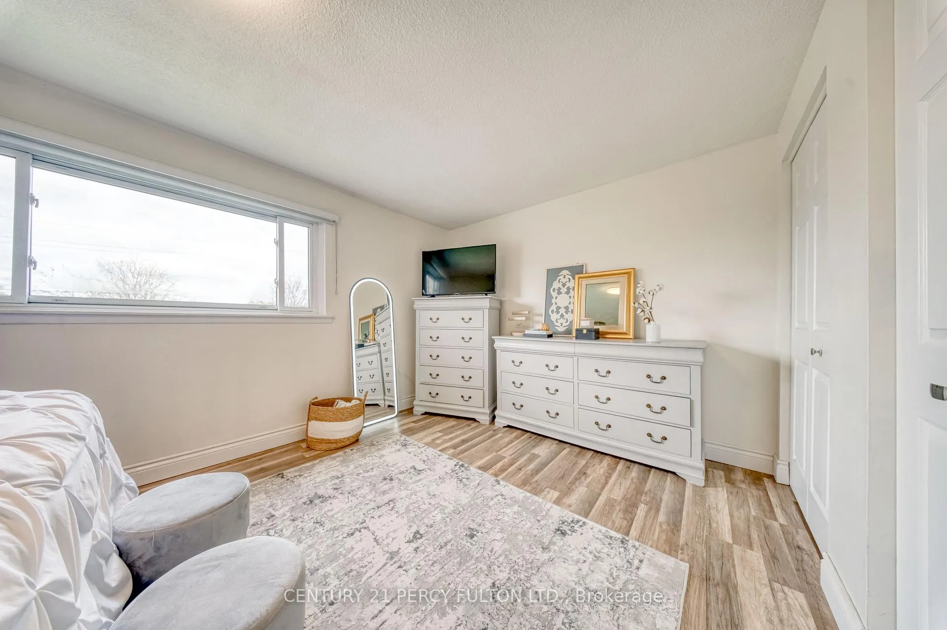 Photo 17 of 140 Martin Road, Clarington, Bowmanville — HOMEH