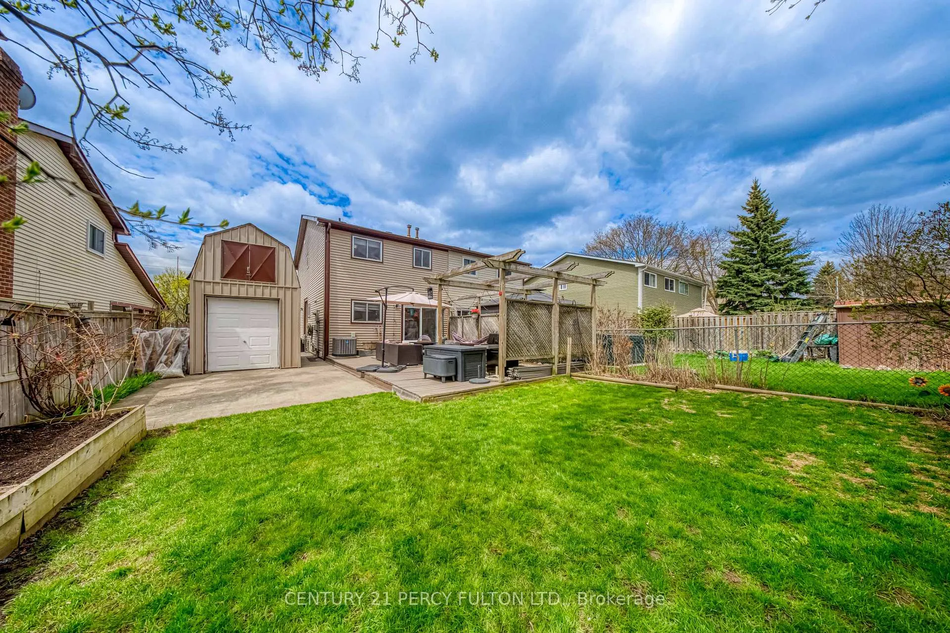 Photo 28 of 140 Martin Road, Clarington, Bowmanville — HOMEH