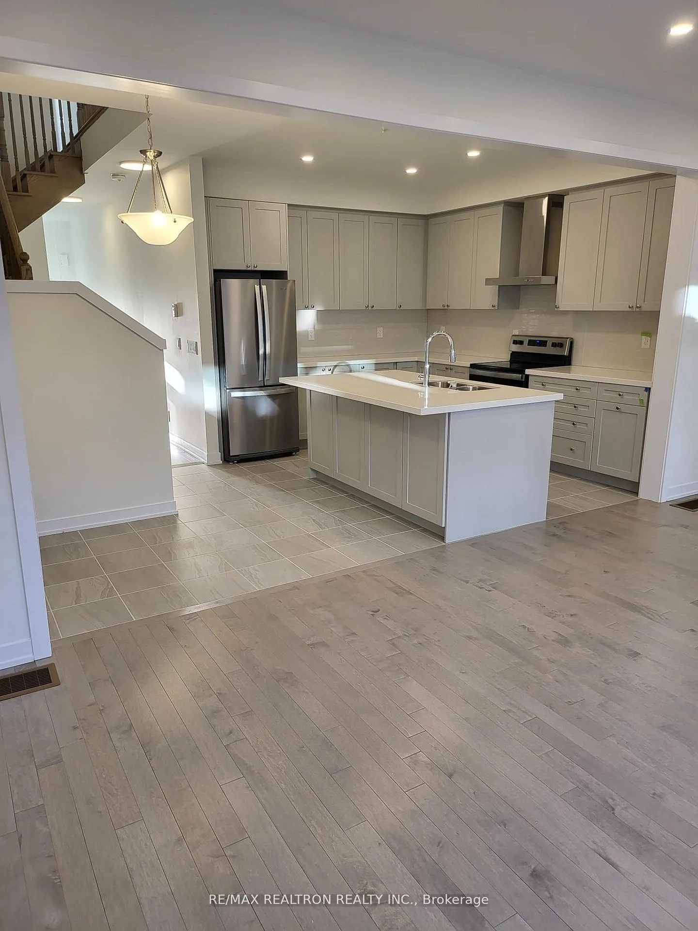 Photo 6 of 61 Freeman Williams Street, Markham, Angus Glen — HOMEH