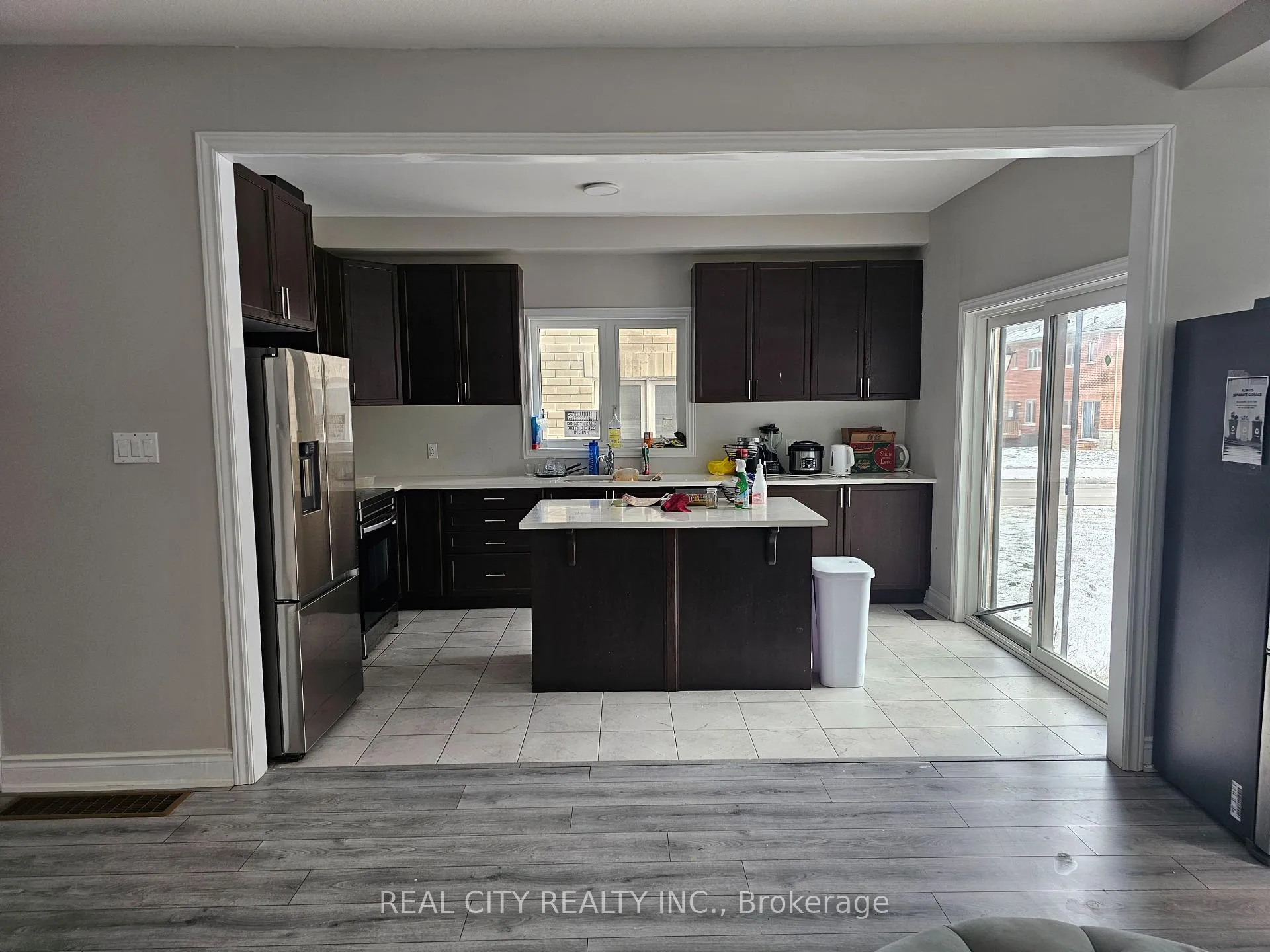 Photo 10 of 132 Sunset Way, Thorold, Rolling Meadows — HOMEH