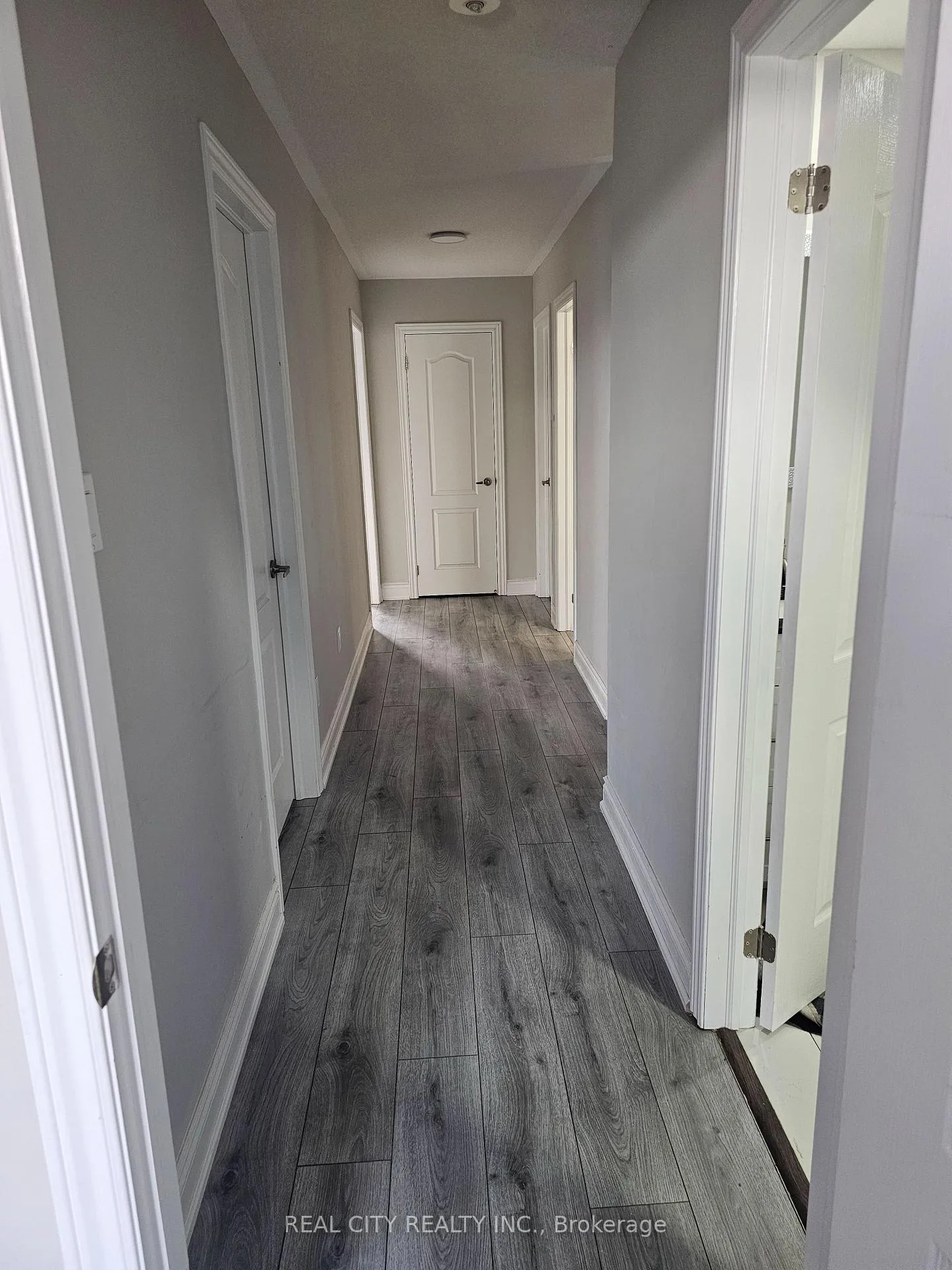 Photo 32 of 132 Sunset Way, Thorold, Rolling Meadows — HOMEH