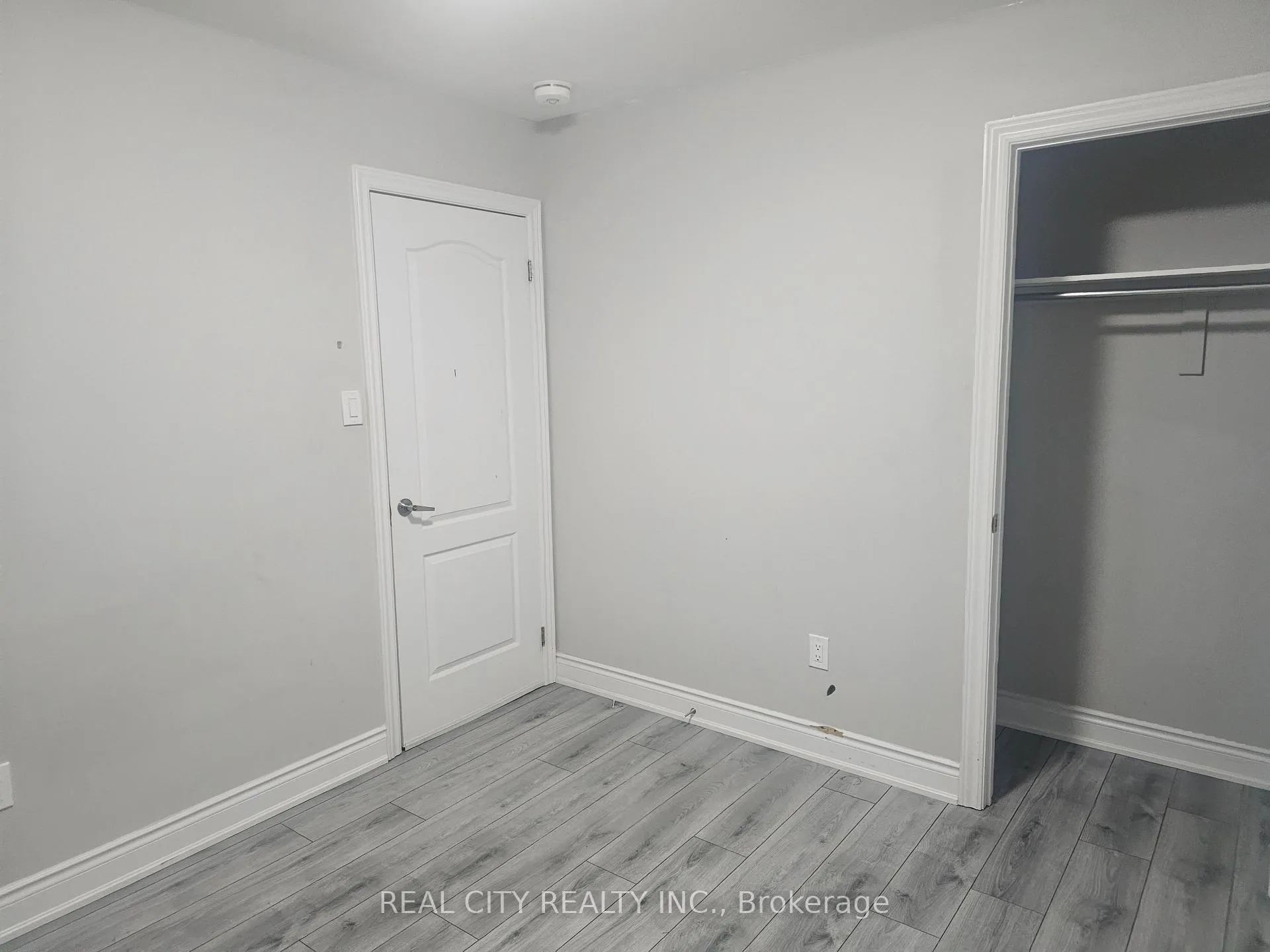 Photo 36 of 132 Sunset Way, Thorold, Rolling Meadows — HOMEH