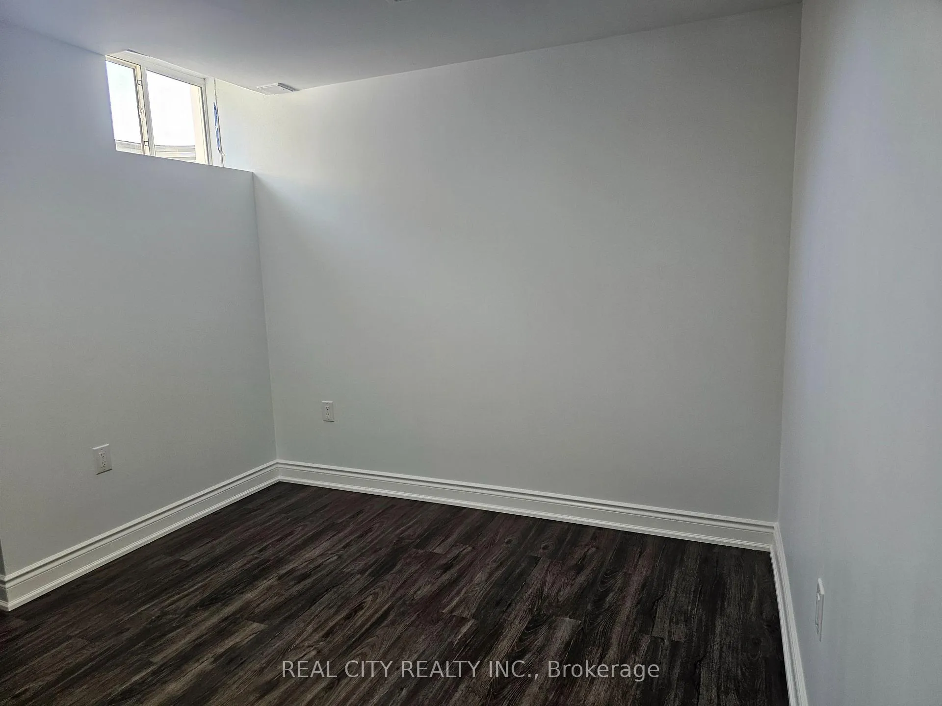 Photo 43 of 132 Sunset Way, Thorold, Rolling Meadows — HOMEH