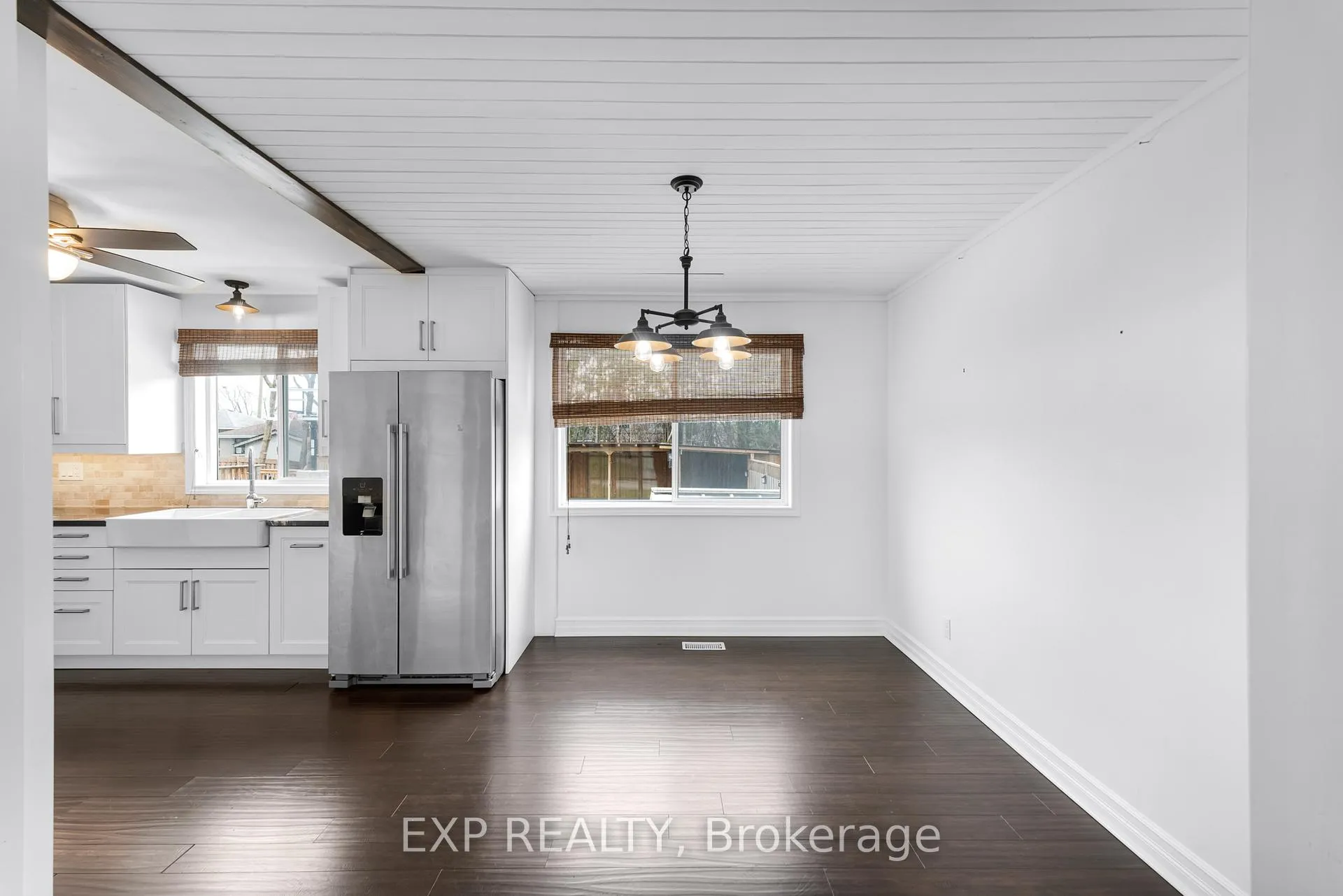 Photo 8 of 11 Bellevue Crescent, Barrie, City Centre — HOMEH