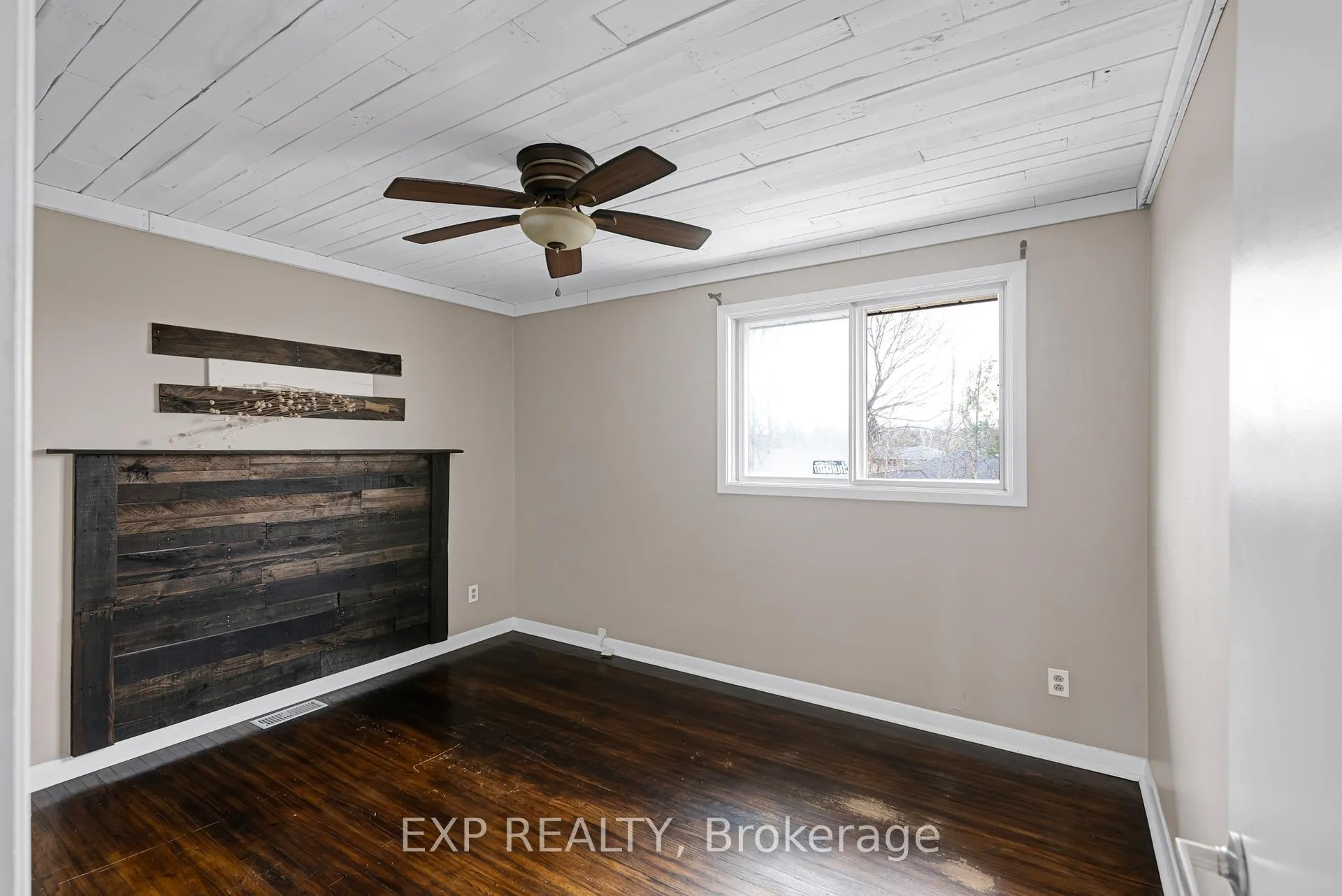Photo 22 of 11 Bellevue Crescent, Barrie, City Centre — HOMEH