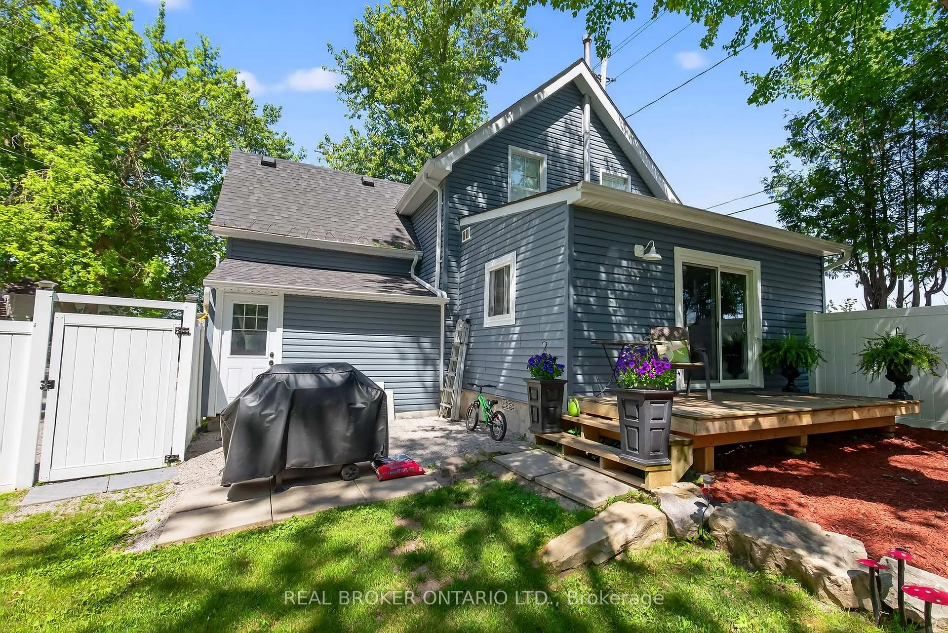 Photo 35 of 151 Atherley Road, Orillia — HOMEH