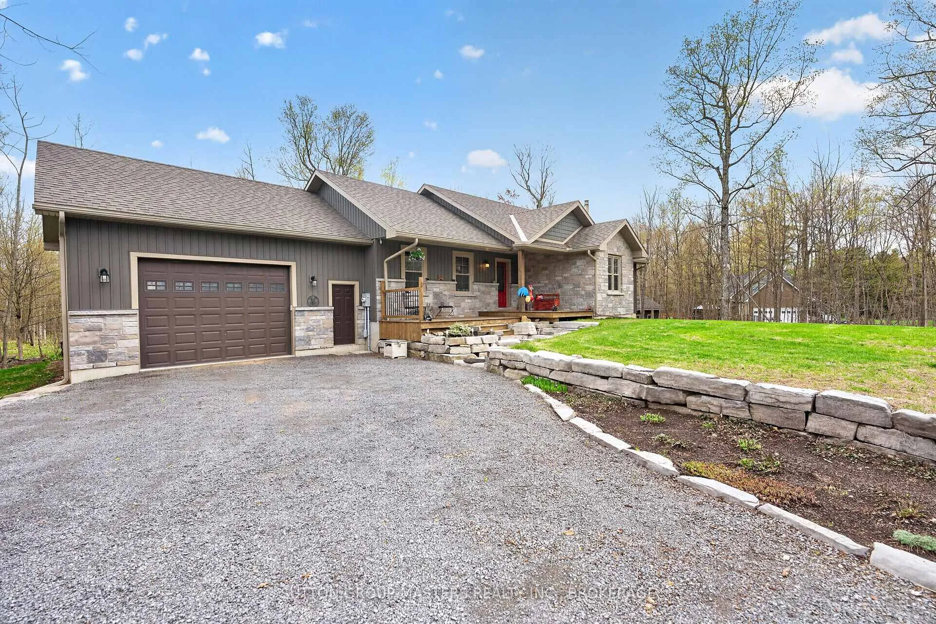 Photo 3 of 3954 Alton Road W, Frontenac, Frontenac South — HOMEH