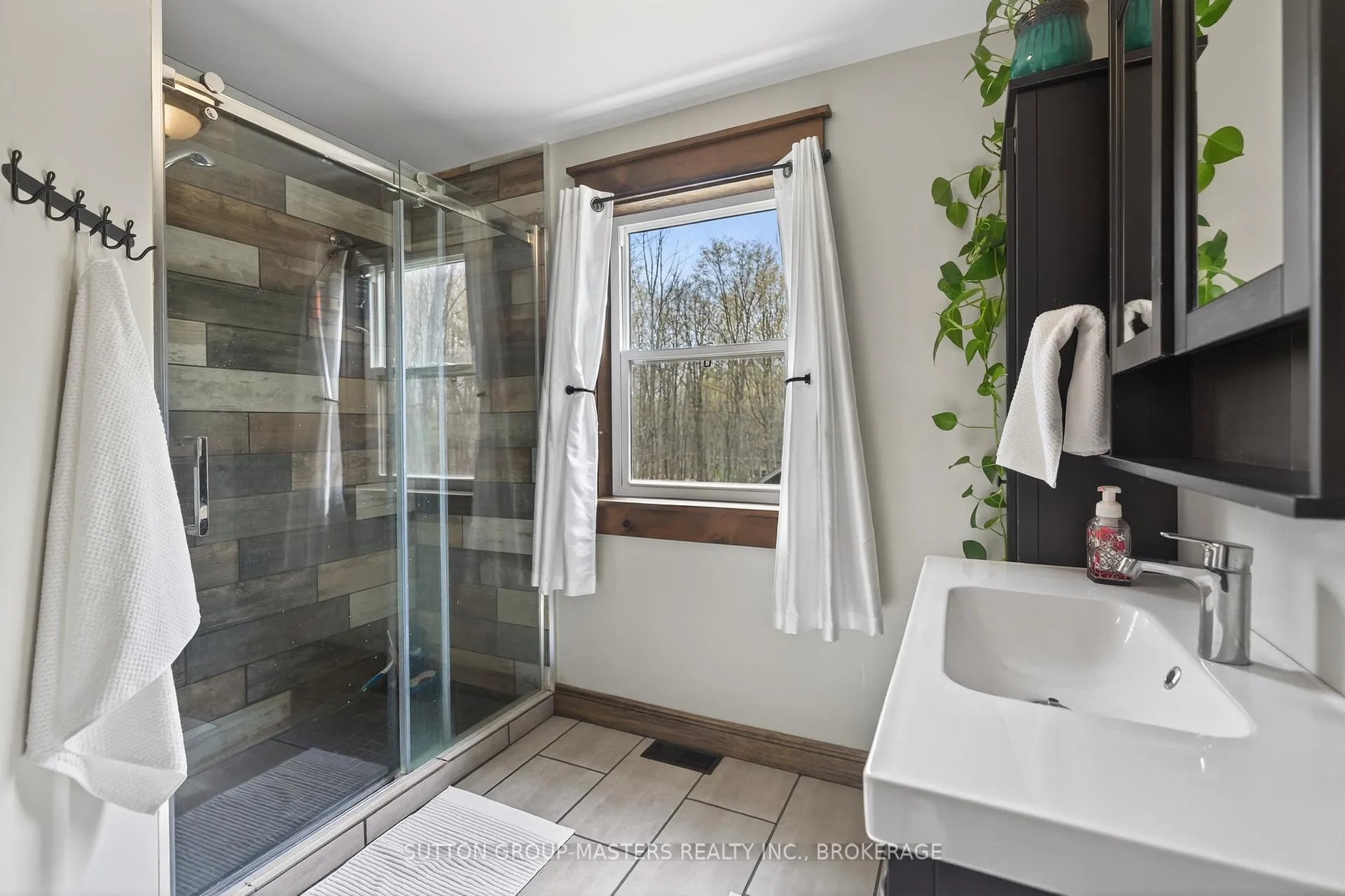 Photo 26 of 3954 Alton Road W, Frontenac, Frontenac South — HOMEH
