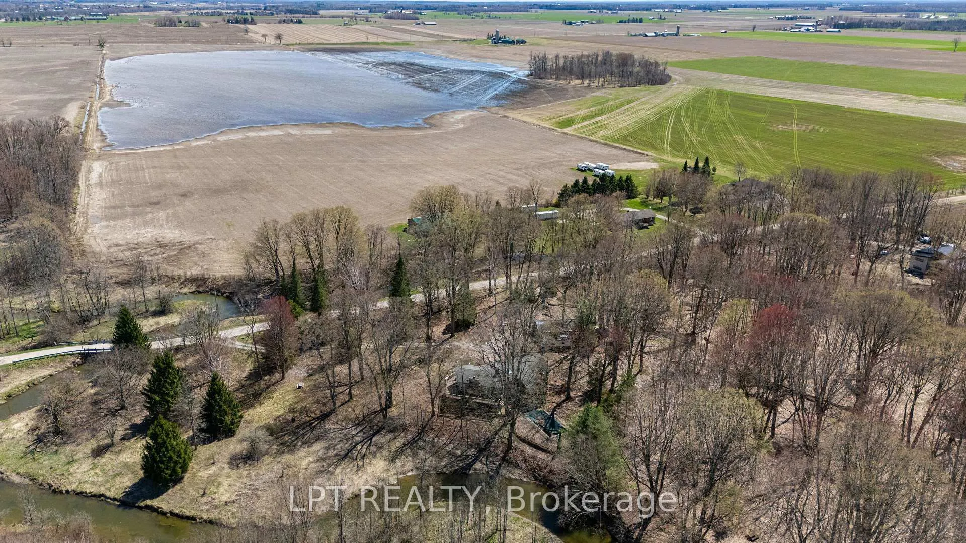 Photo 3 of 50 Concession Rd 2 W, Tiny, Rural Tiny — HOMEH