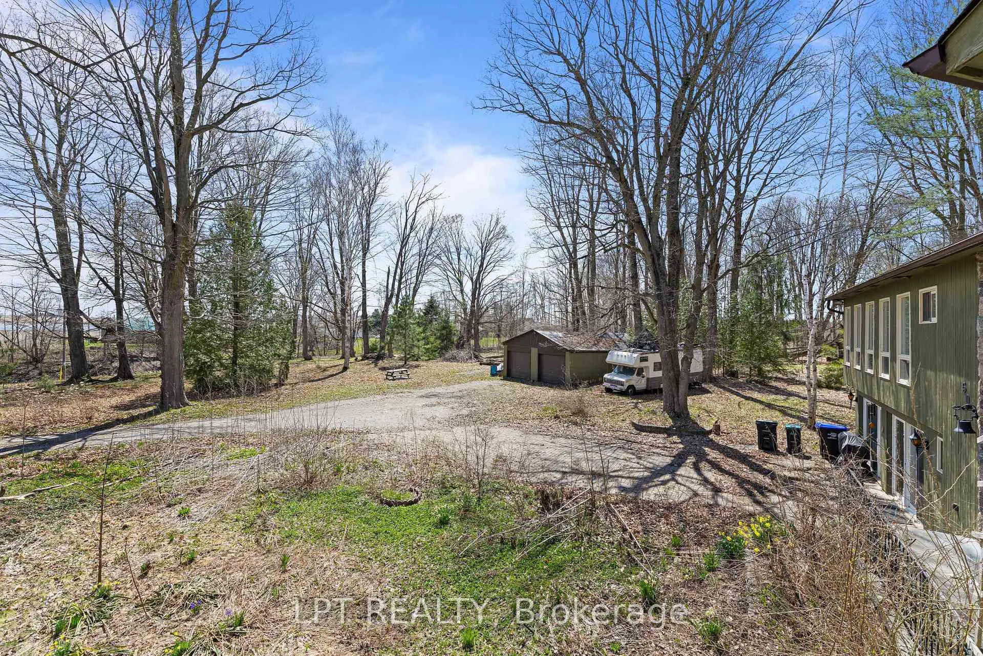 Photo 39 of 50 Concession Rd 2 W, Tiny, Rural Tiny — HOMEH