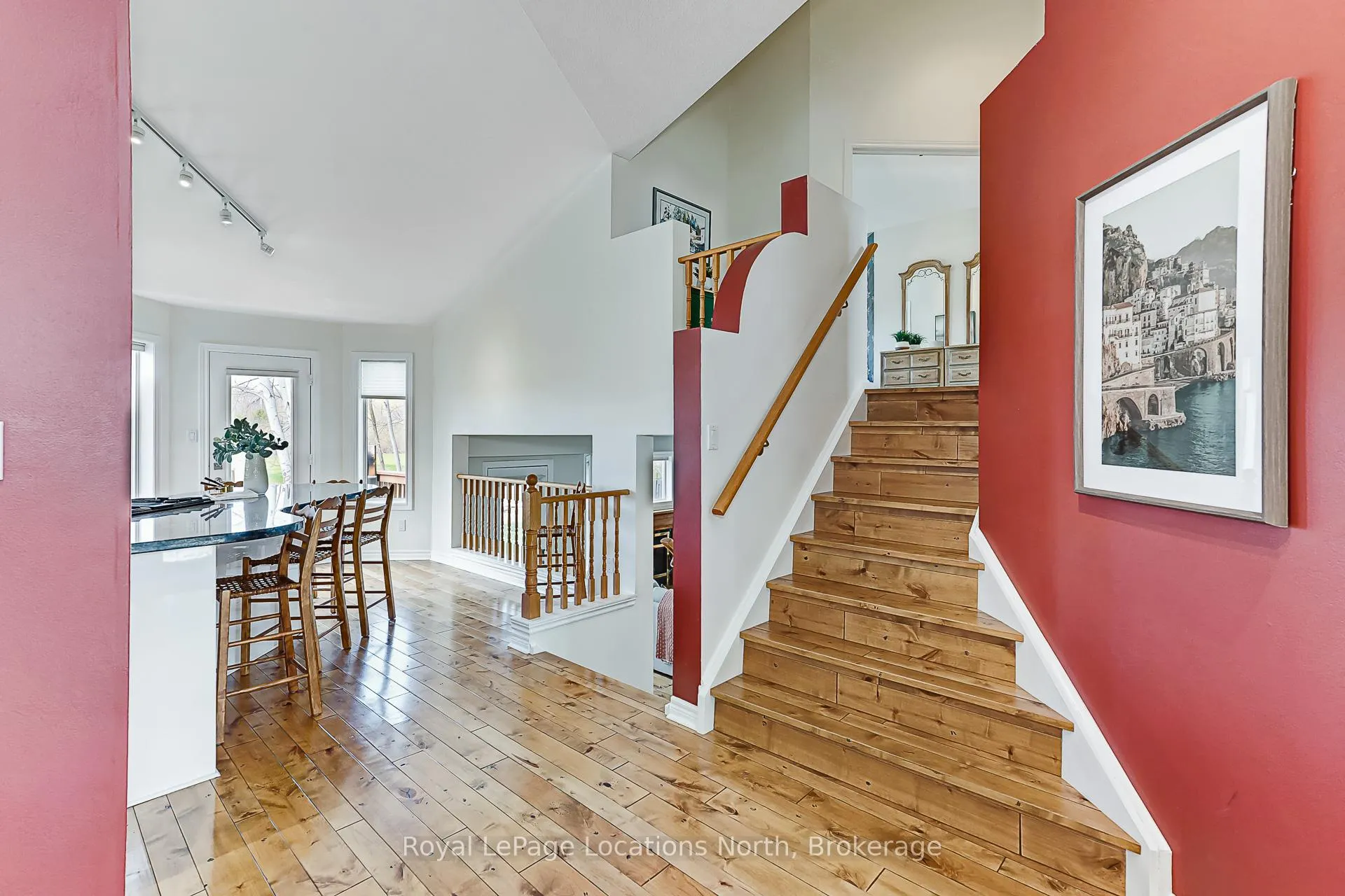 Photo 10 of 35 Barker Boulevard, Collingwood — HOMEH