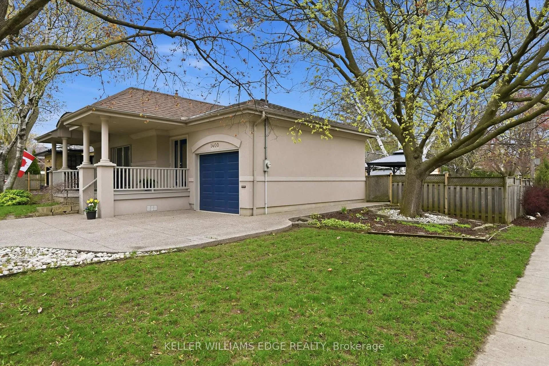Photo 3 of 1400 Olga Drive, Burlington, Brant — HOMEH