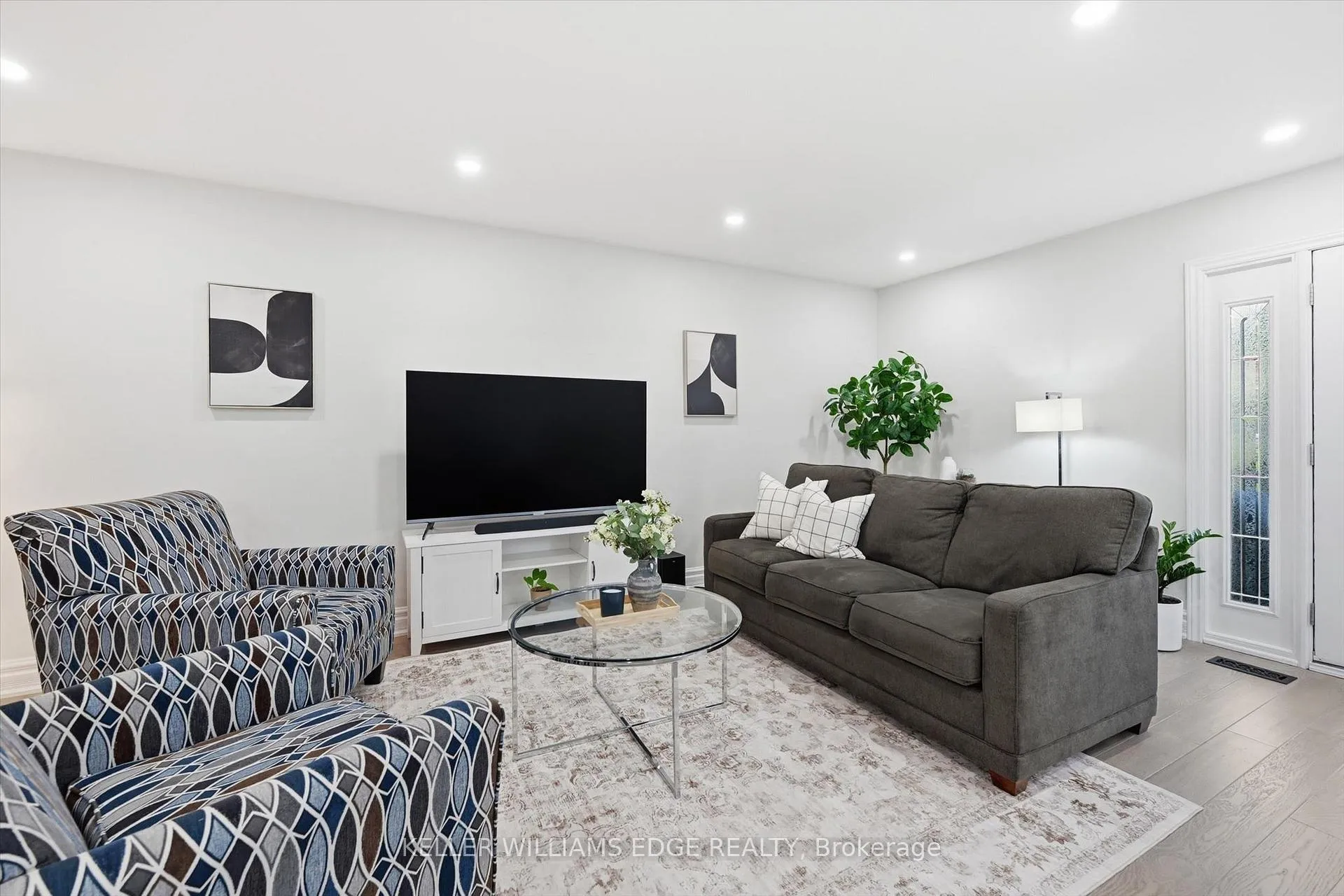Photo 14 of 1400 Olga Drive, Burlington, Brant — HOMEH