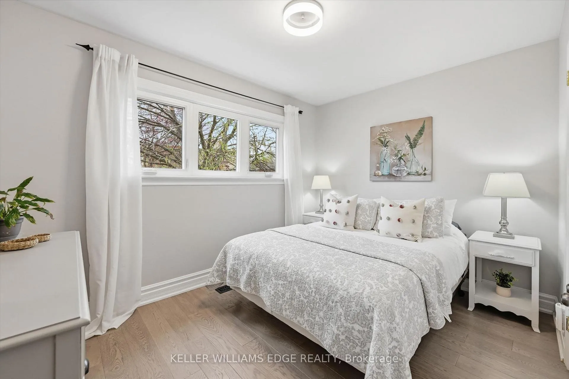 Photo 27 of 1400 Olga Drive, Burlington, Brant — HOMEH