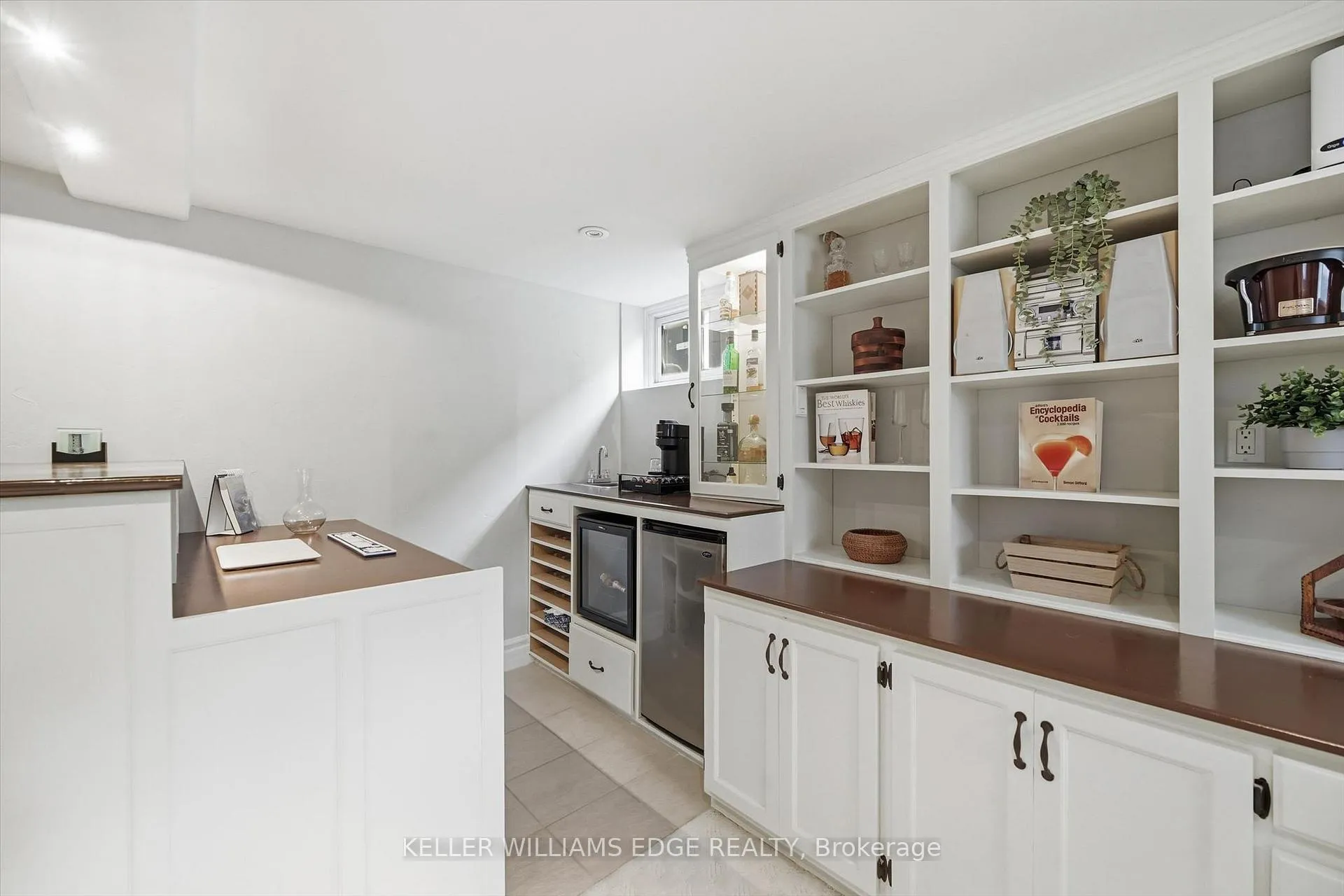 Photo 37 of 1400 Olga Drive, Burlington, Brant — HOMEH