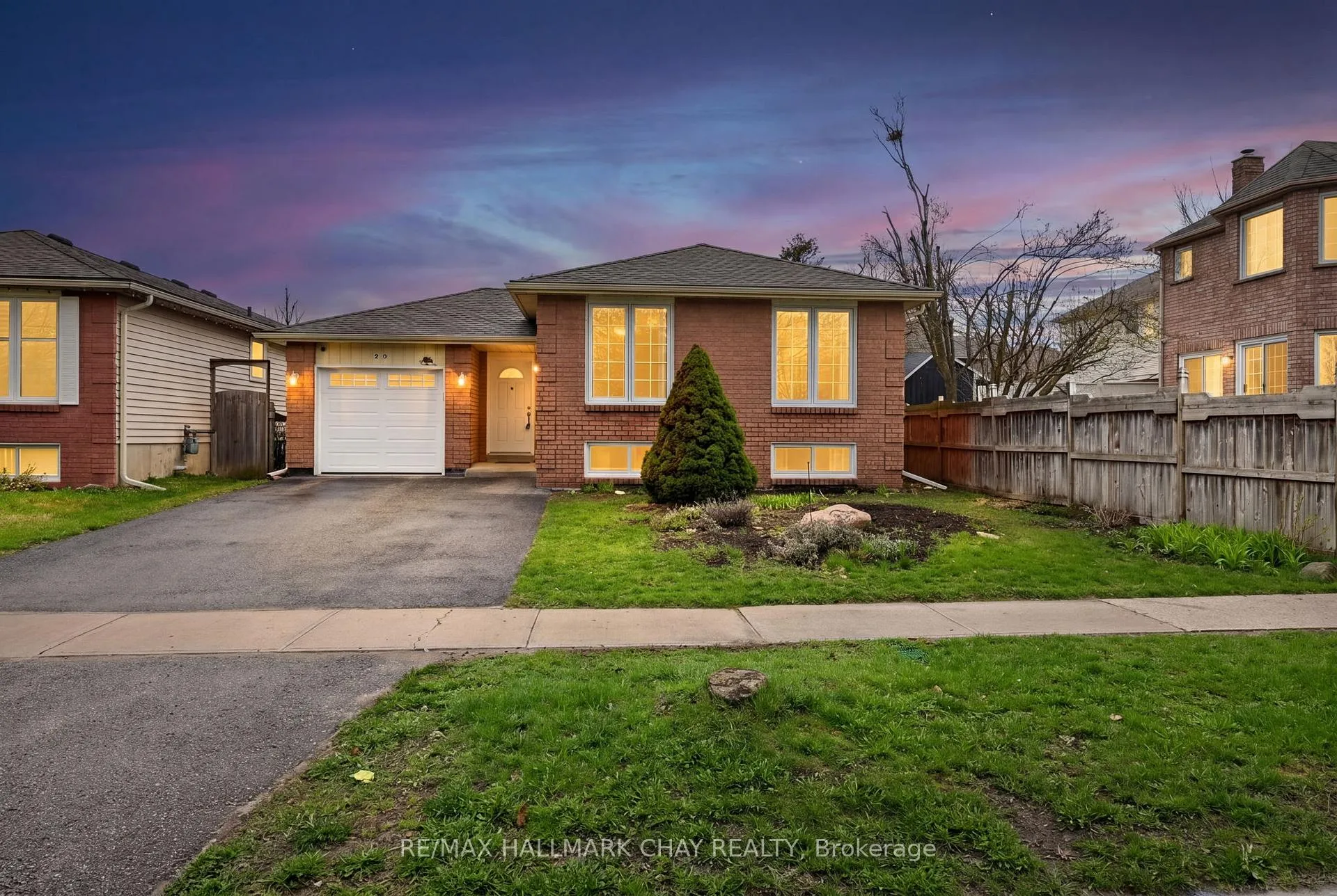 Photo 1 of 20 Ford Street, Barrie, Sunnidale — HOMEH