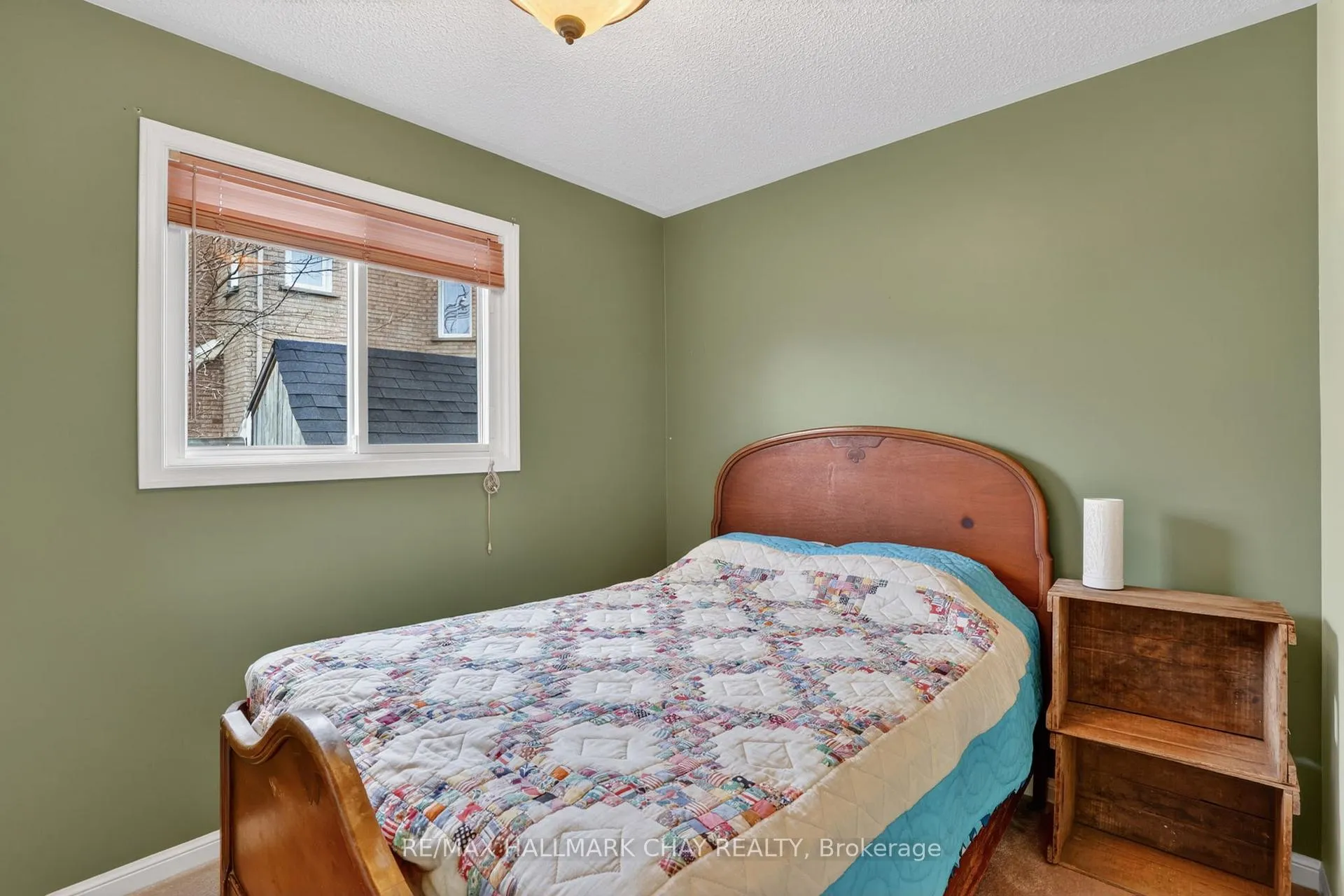 Photo 11 of 20 Ford Street, Barrie, Sunnidale — HOMEH