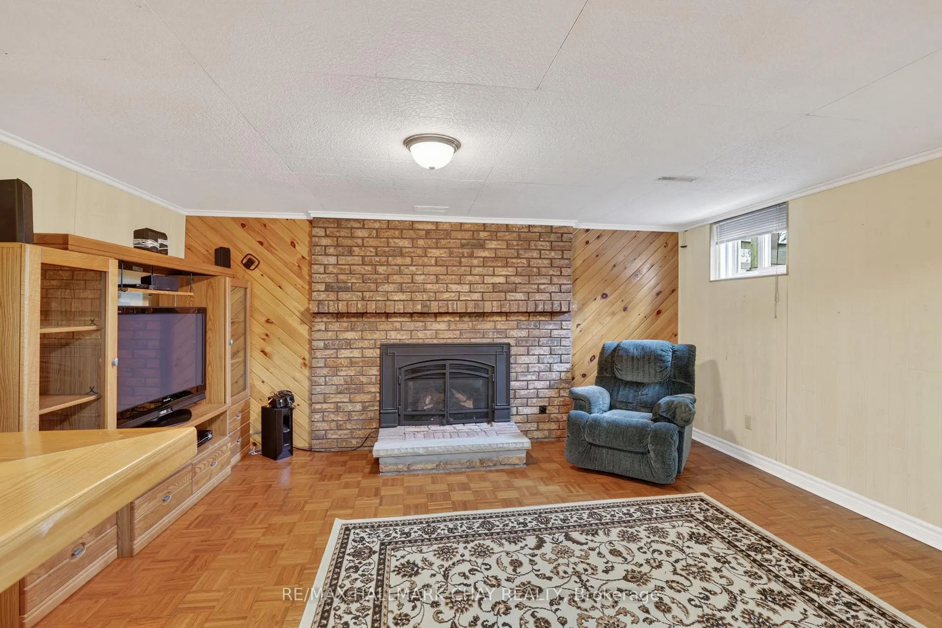 Photo 23 of 20 Ford Street, Barrie, Sunnidale — HOMEH