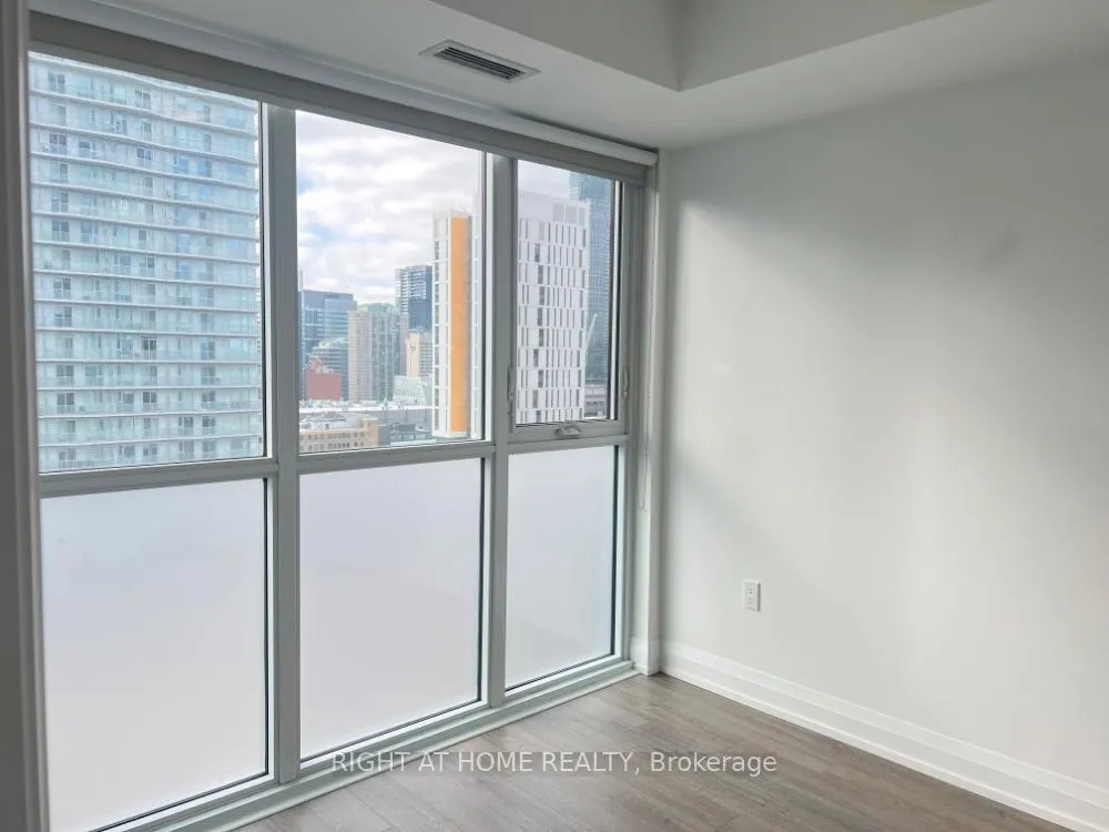 Photo 8 of Unit 2307, 77 Mutual Street, Toronto, Church-Yonge Corridor — HOMEH