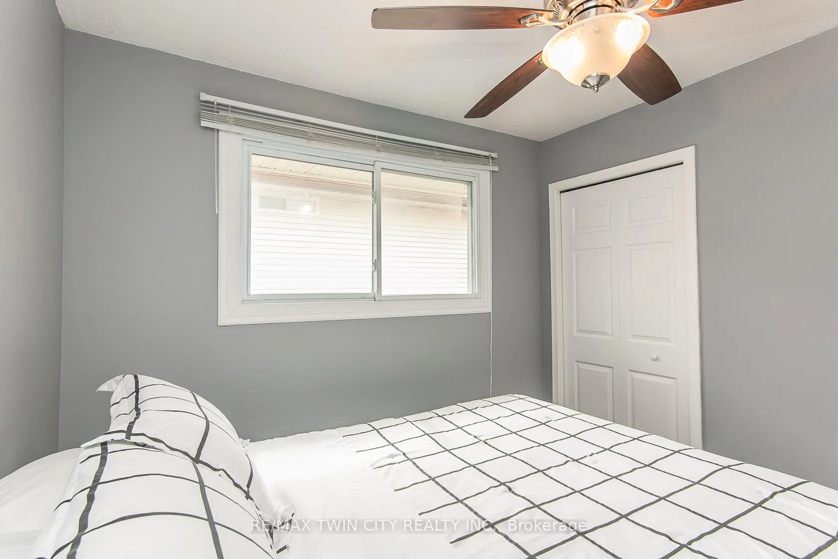 Photo 16 of 34 Blackhorne Crescent, Kitchener — HOMEH