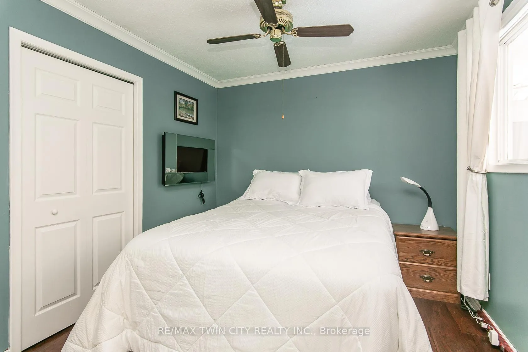 Photo 20 of 34 Blackhorne Crescent, Kitchener — HOMEH