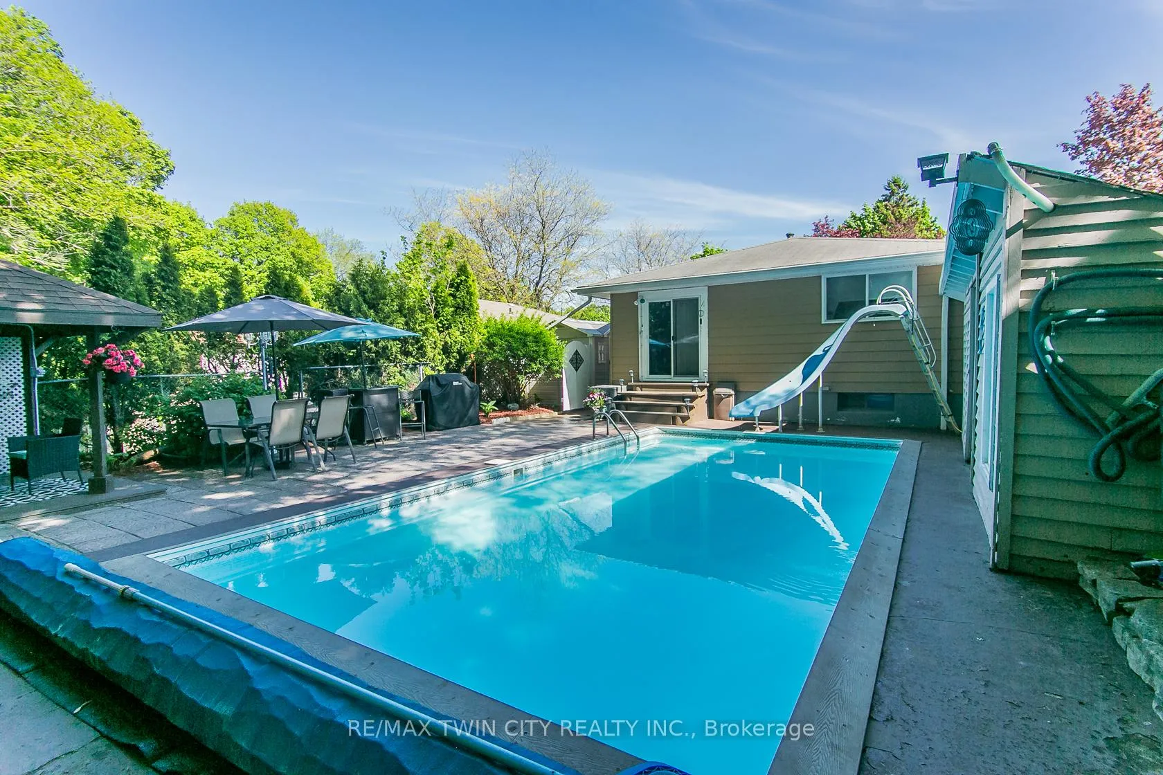 Photo 40 of 34 Blackhorne Crescent, Kitchener — HOMEH