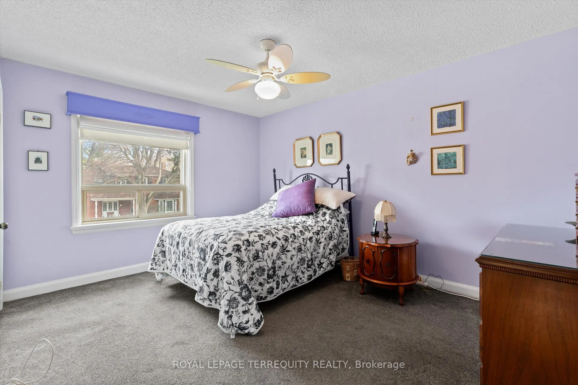 Photo 15 of 19 Bernice Avenue, Etobicoke, Stonegate-Queensway — HOMEH