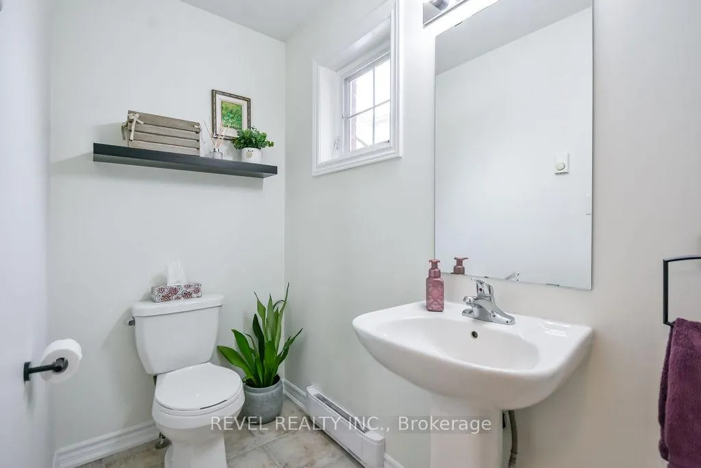 Photo 10 of Unit 5, 51 Ferndale Drive S, Barrie, Ardagh — HOMEH