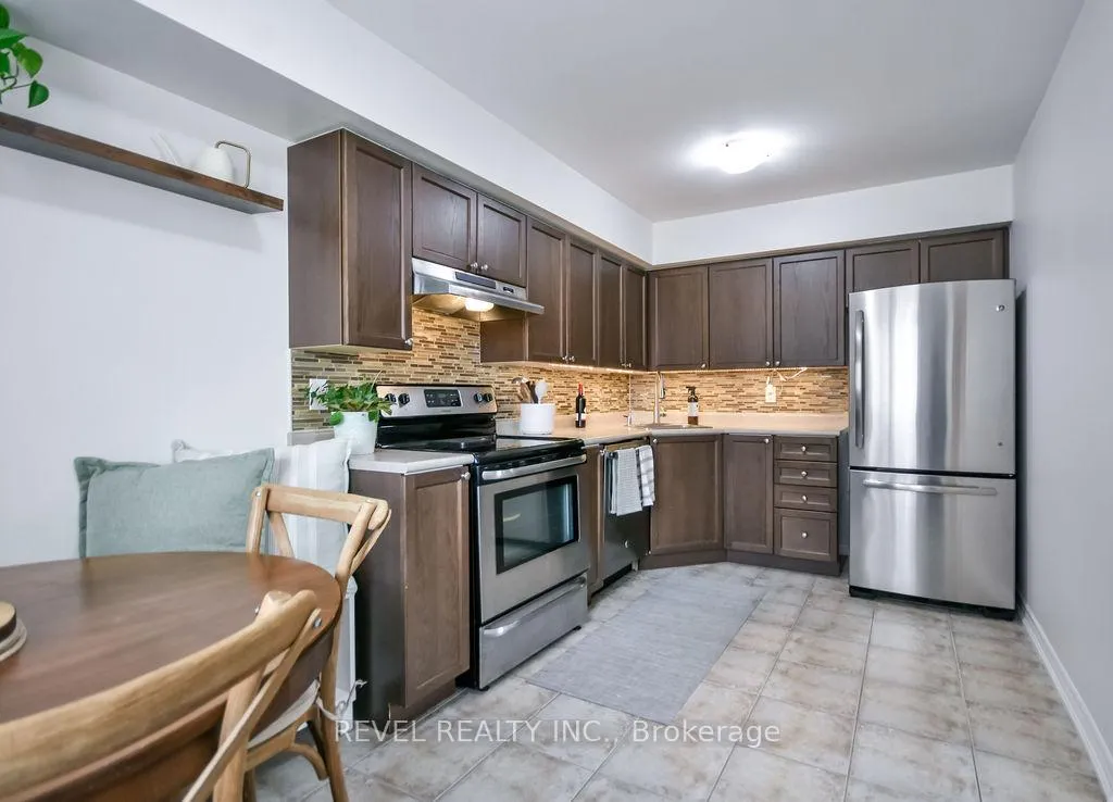 Photo 16 of Unit 5, 51 Ferndale Drive S, Barrie, Ardagh — HOMEH