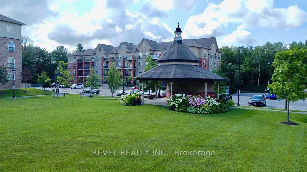 Photo 30 of Unit 5, 51 Ferndale Drive S, Barrie, Ardagh — HOMEH