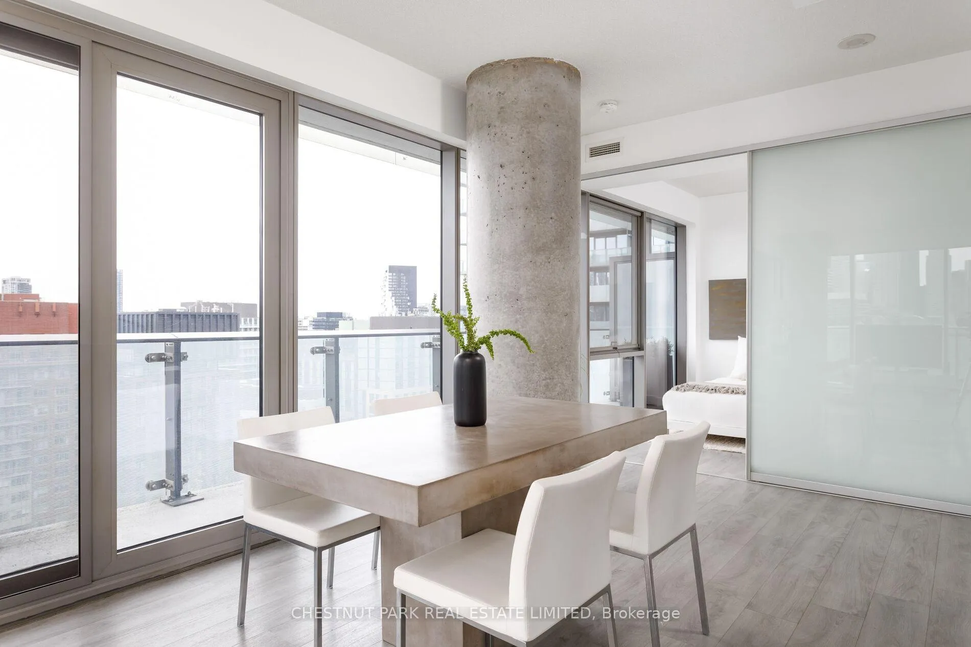 Photo 7 of Unit 1302, 70 Distillery Lane, Toronto, Waterfront Communities — HOMEH