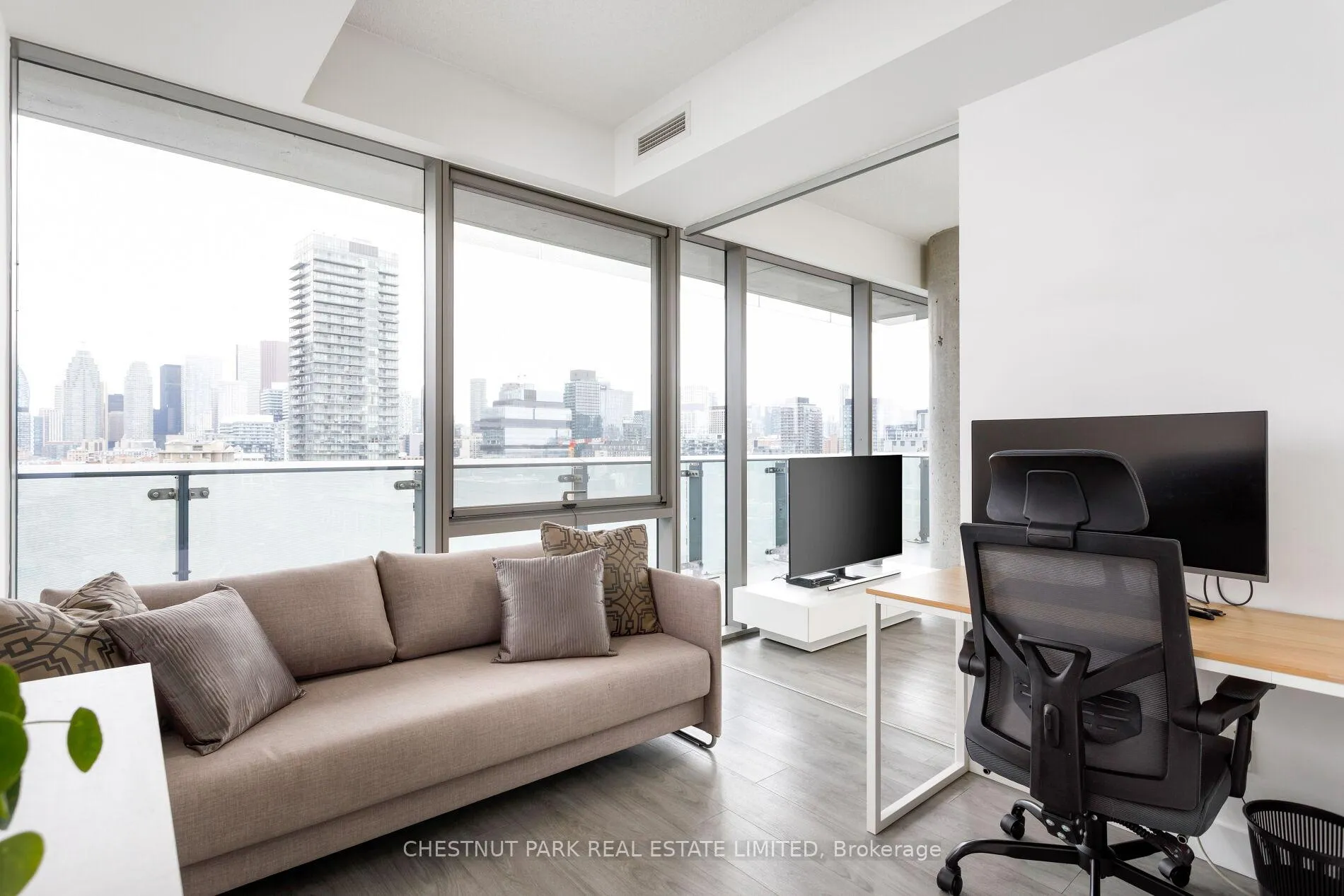 Photo 30 of Unit 1302, 70 Distillery Lane, Toronto, Waterfront Communities — HOMEH