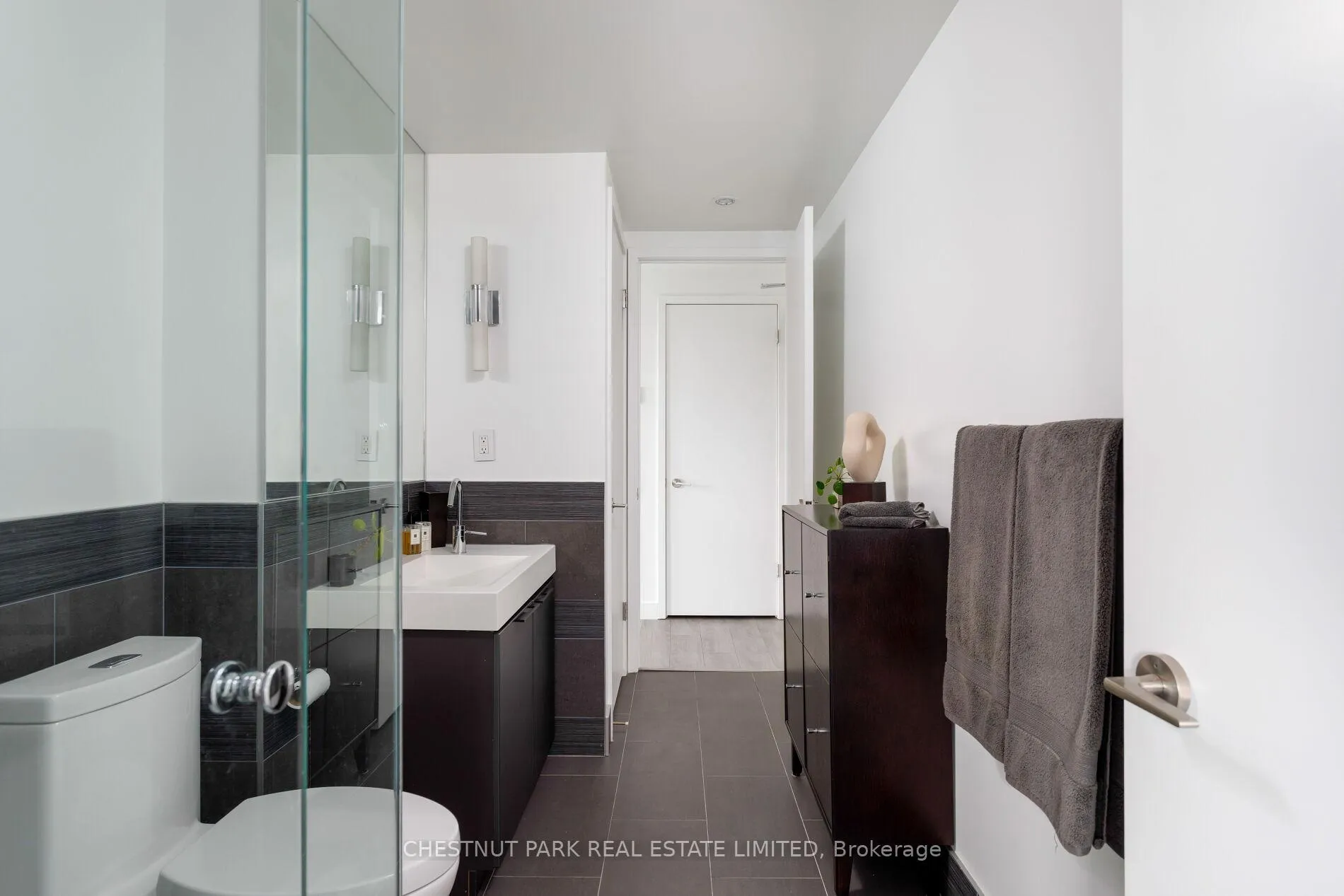 Photo 33 of Unit 1302, 70 Distillery Lane, Toronto, Waterfront Communities — HOMEH