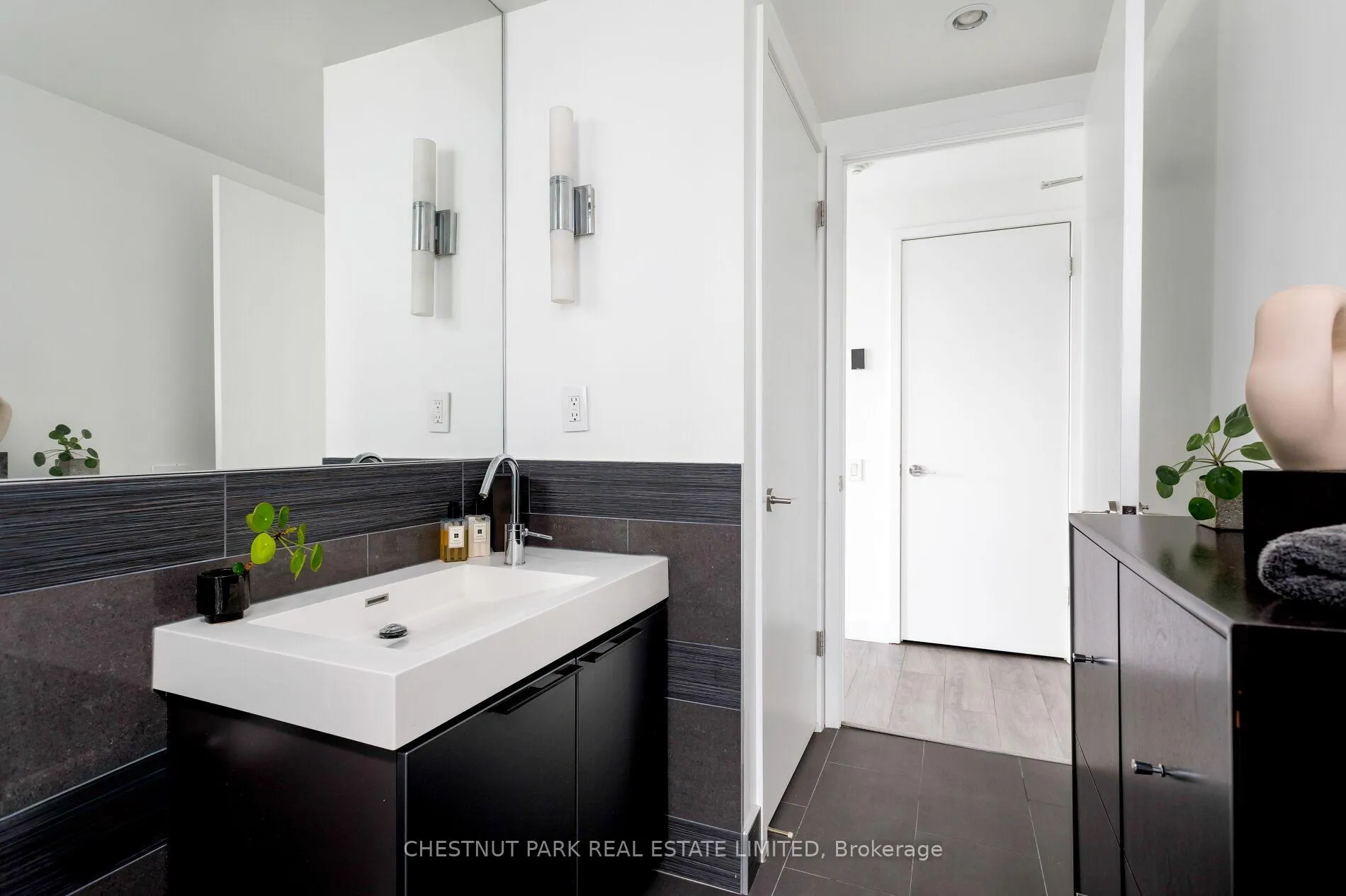 Photo 35 of Unit 1302, 70 Distillery Lane, Toronto, Waterfront Communities — HOMEH