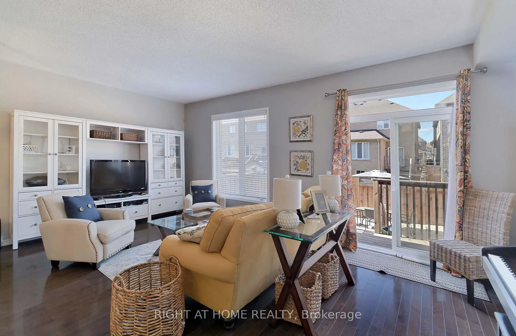 Photo 7 of 736 Farmstead Drive, Milton, Willmott — HOMEH