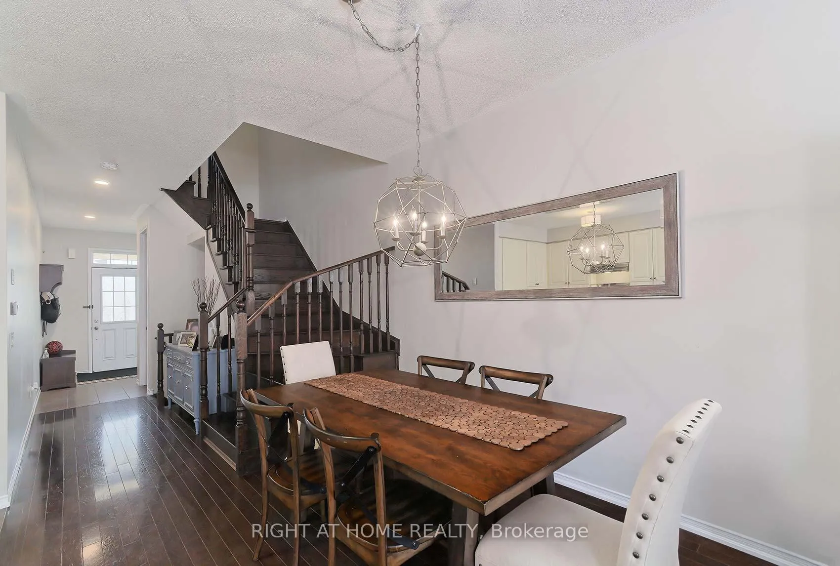 Photo 12 of 736 Farmstead Drive, Milton, Willmott — HOMEH