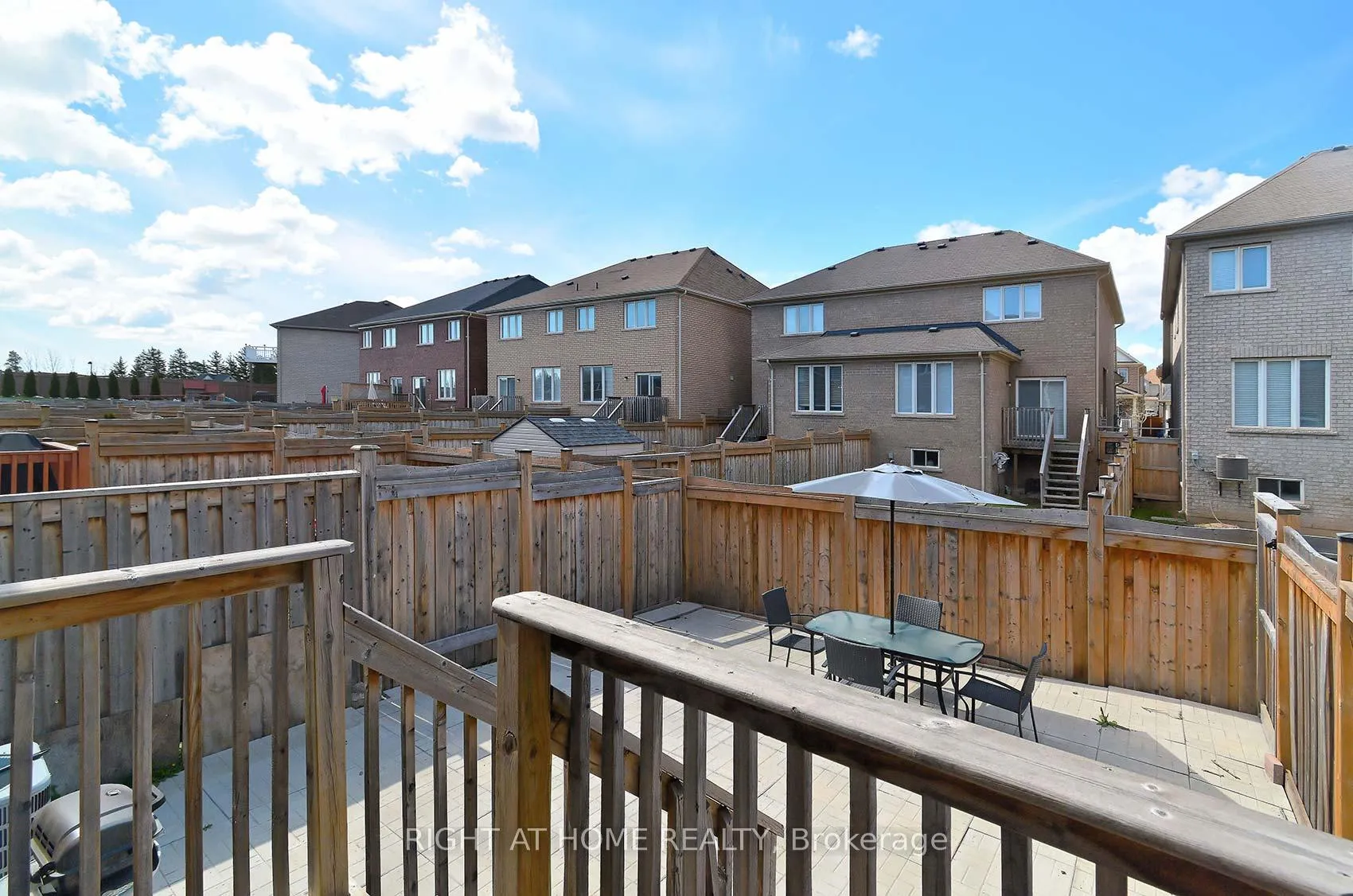 Photo 25 of 736 Farmstead Drive, Milton, Willmott — HOMEH