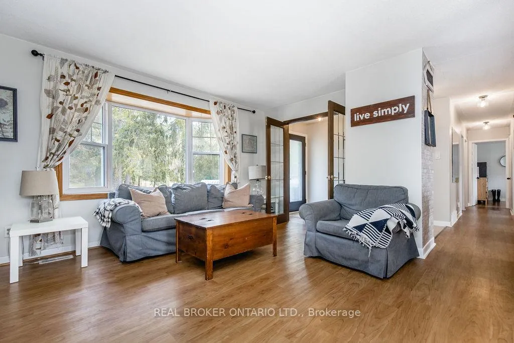 Photo 10 of 12 Alexander Street, Springwater, Anten Mills — HOMEH