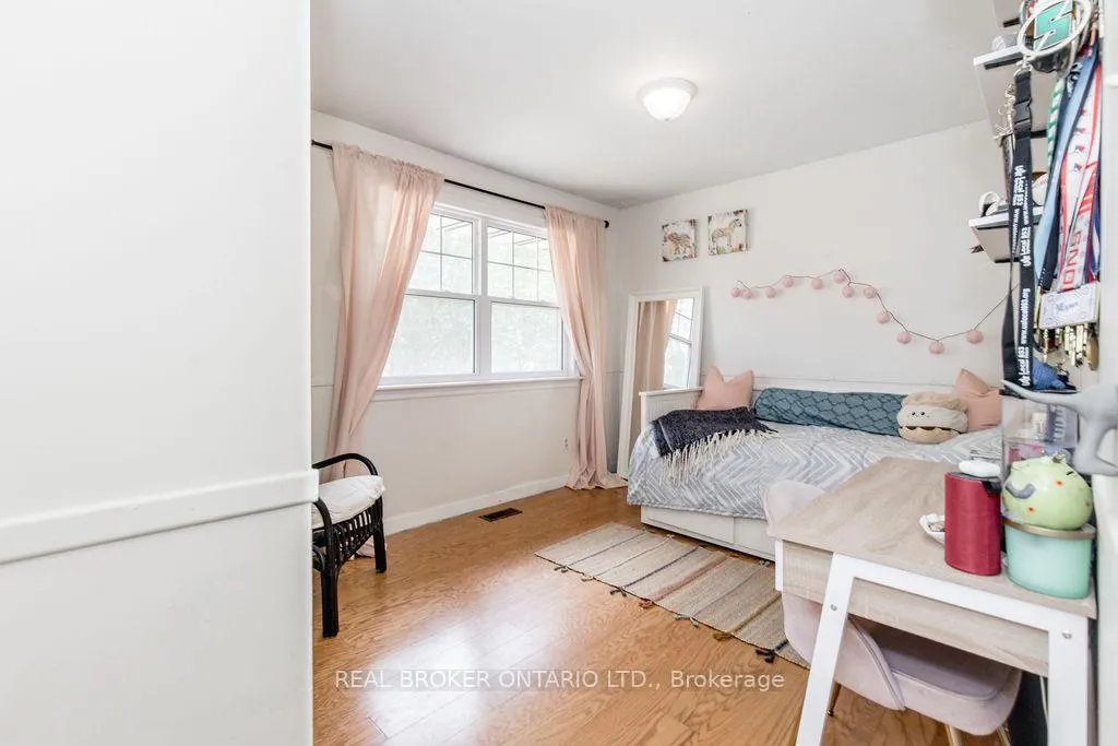 Photo 20 of 12 Alexander Street, Springwater, Anten Mills — HOMEH