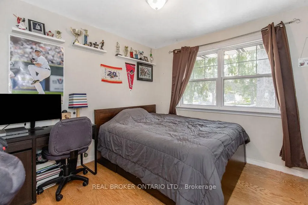 Photo 26 of 12 Alexander Street, Springwater, Anten Mills — HOMEH